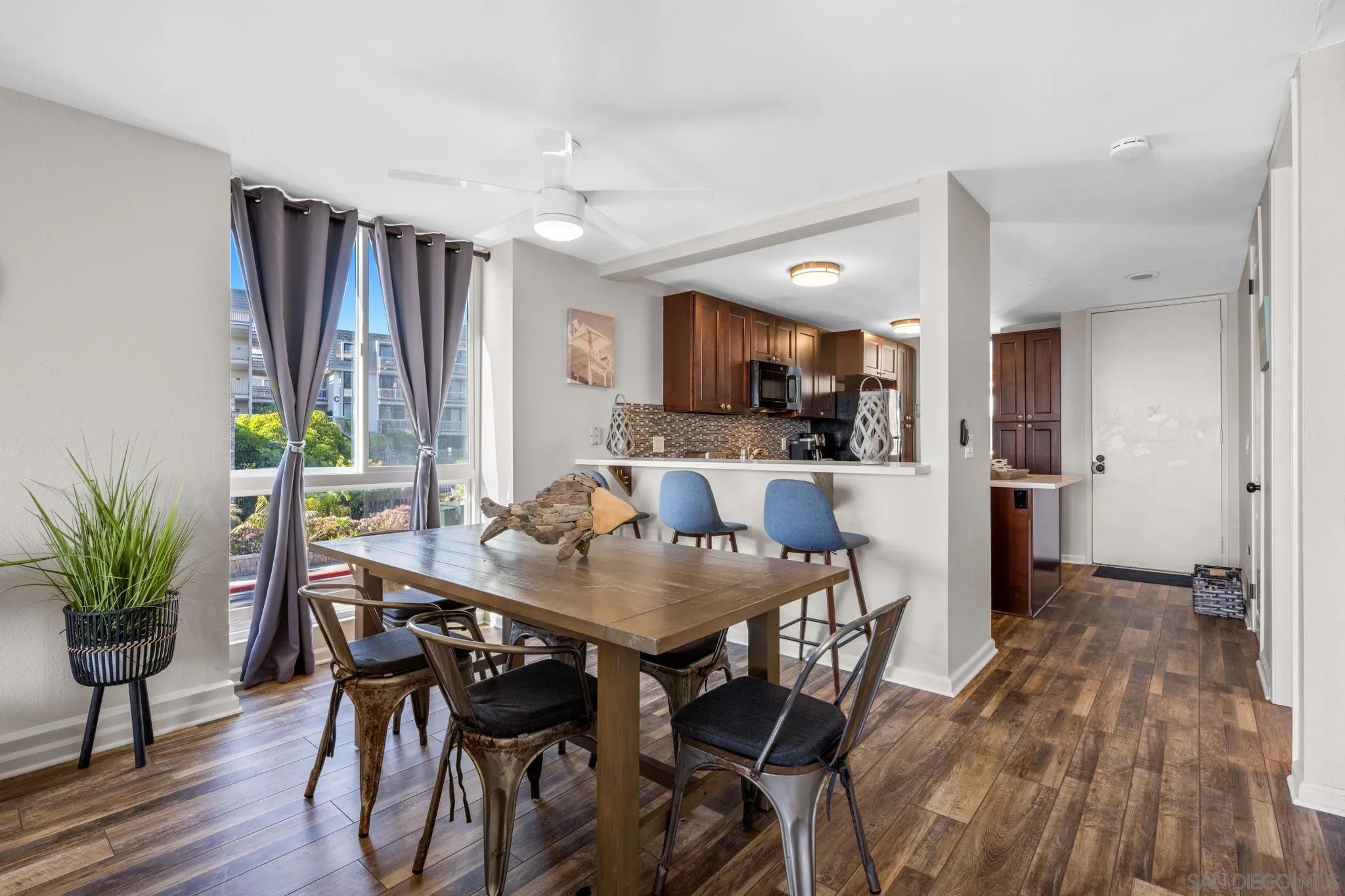 Photo #7: 260008320 Listing: Photo #7