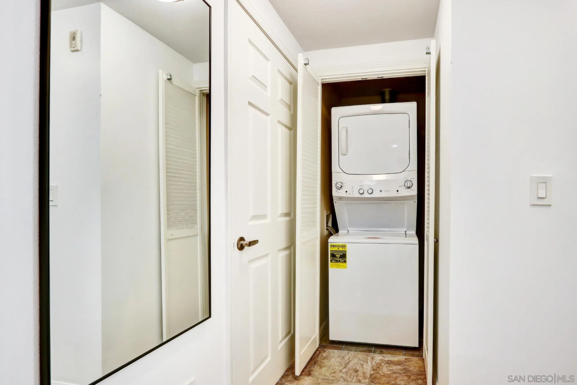 Photo #16: 260008323 Listing: Photo #16