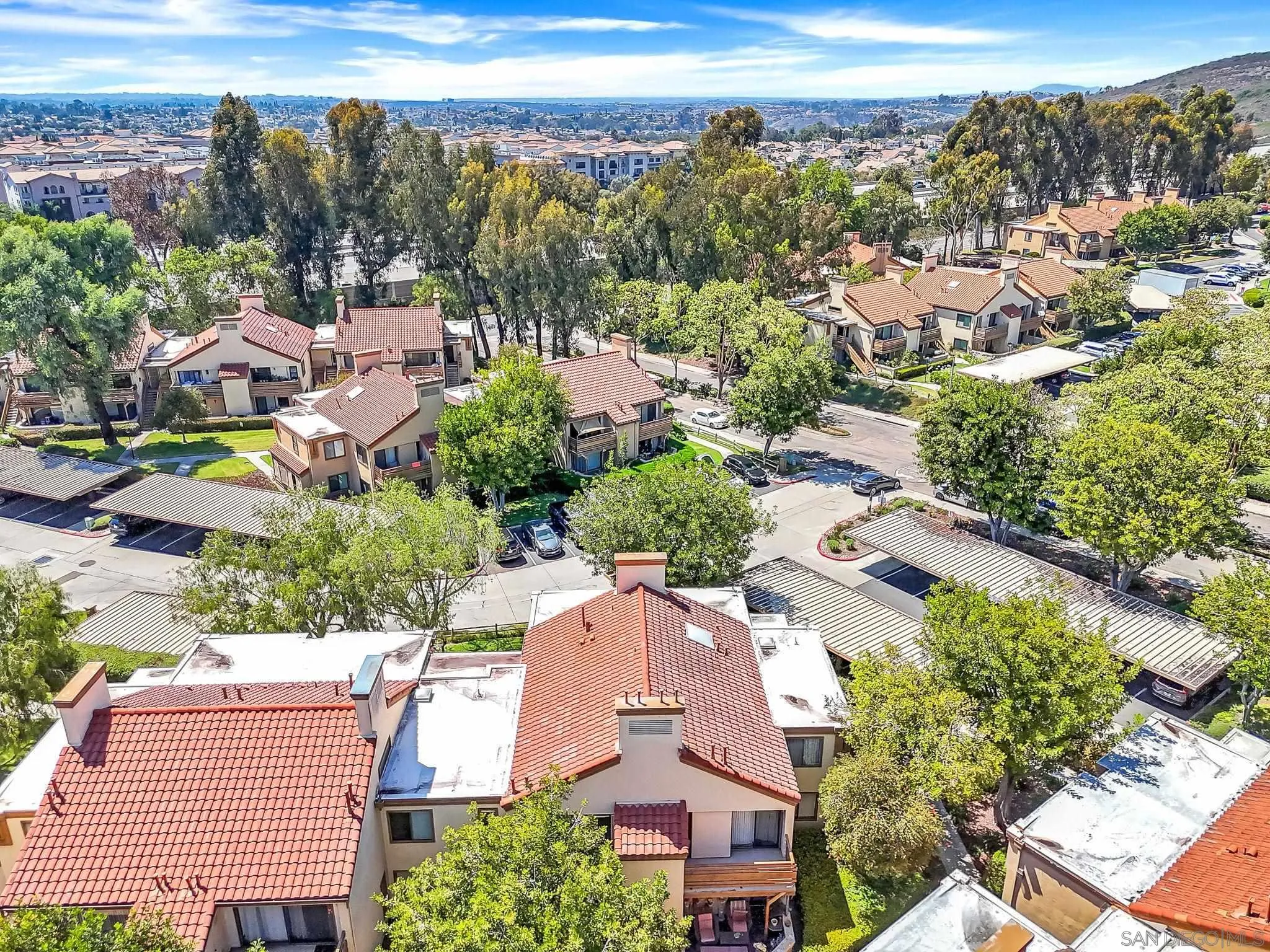 https://cdn.realtyfeed.com/cdn/127/260008327/189c1f3e830b6bc685da04696313b824.webp