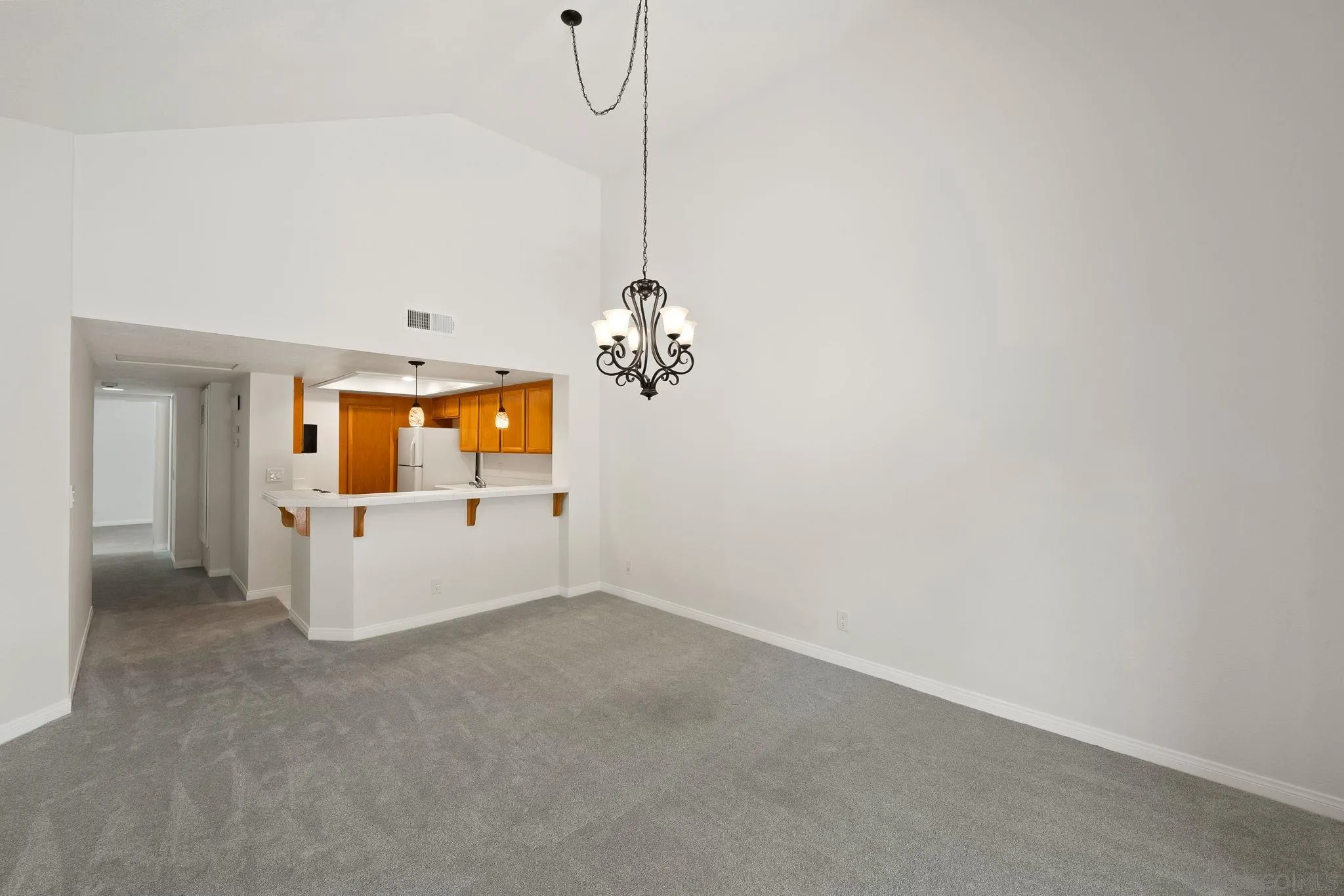 https://cdn.realtyfeed.com/cdn/127/260008327/3d0f4c478ac0f4f5cd5b58b2395e4121.webp