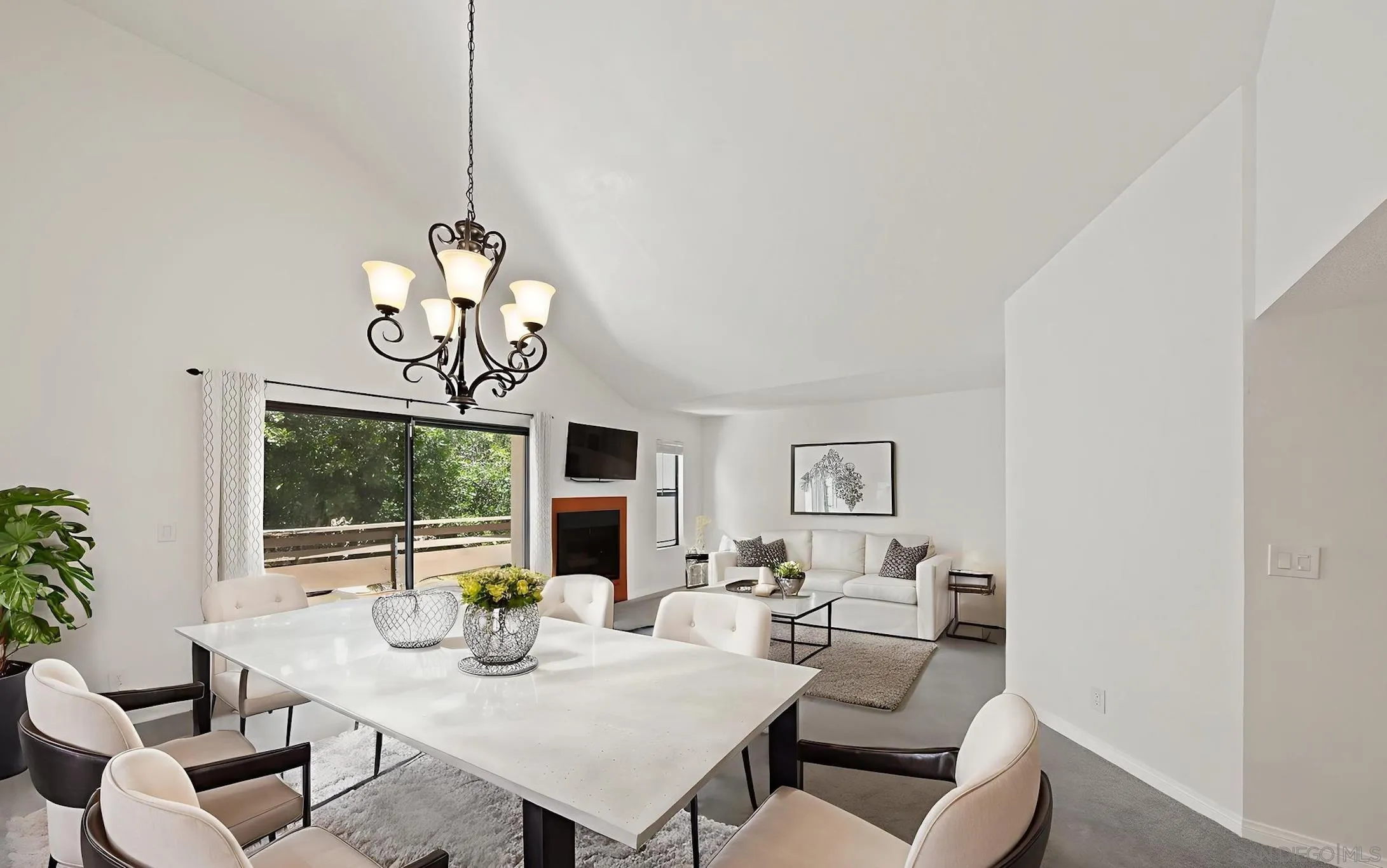 https://cdn.realtyfeed.com/cdn/127/260008327/3ea0a3b339e35359ed87453c50e6d186.webp