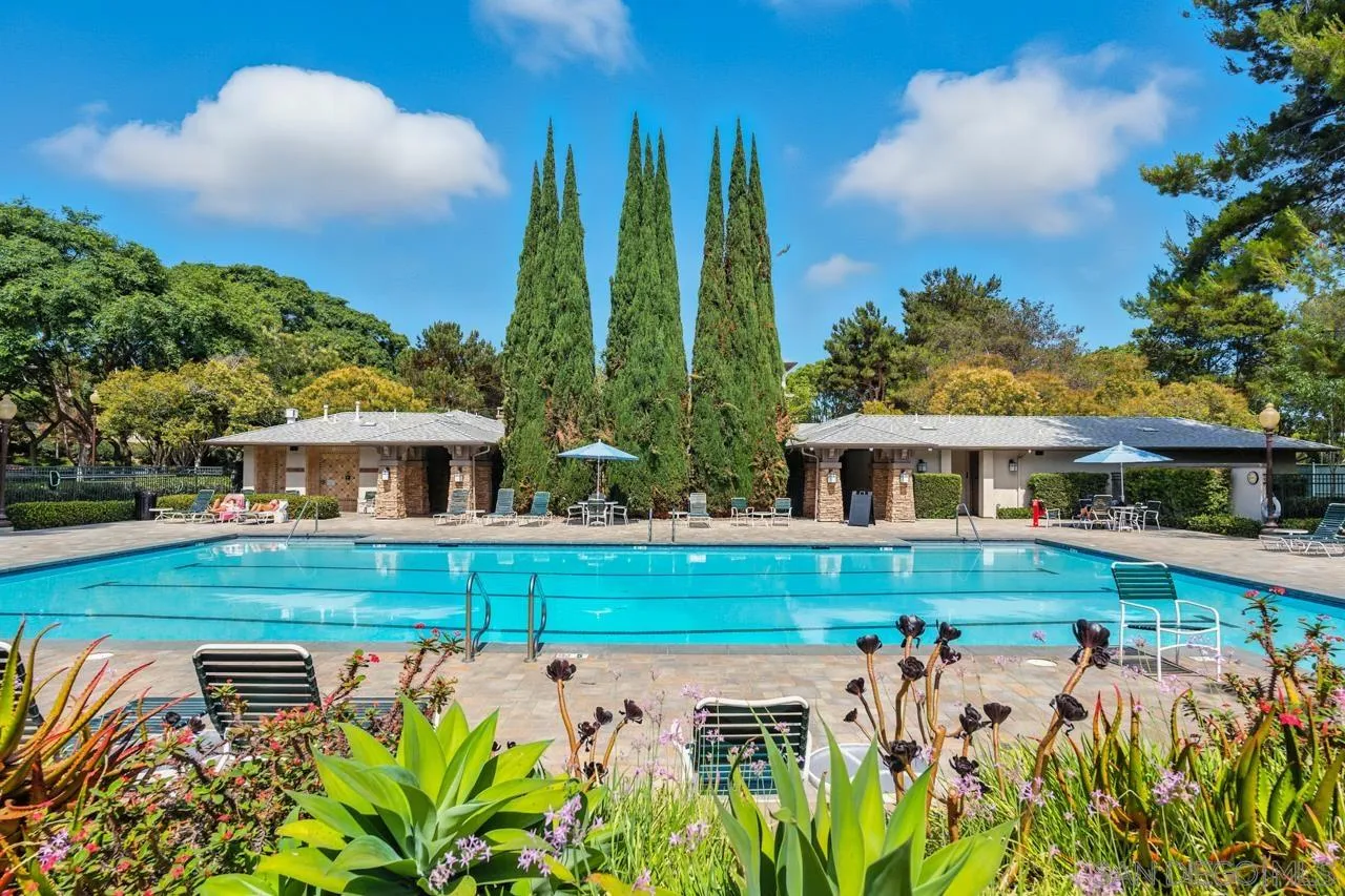 Photo #51: 260008328 Listing: Photo #51