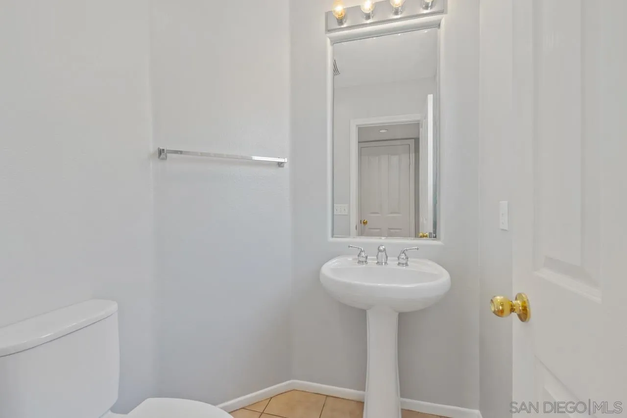 Photo #6: 260008328 Listing: Photo #6
