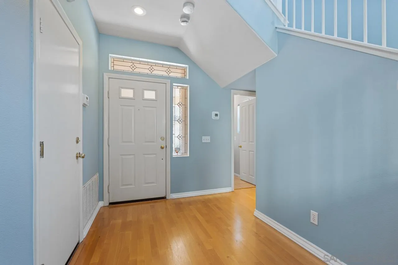 Photo #5: 260008328 Listing: Photo #5