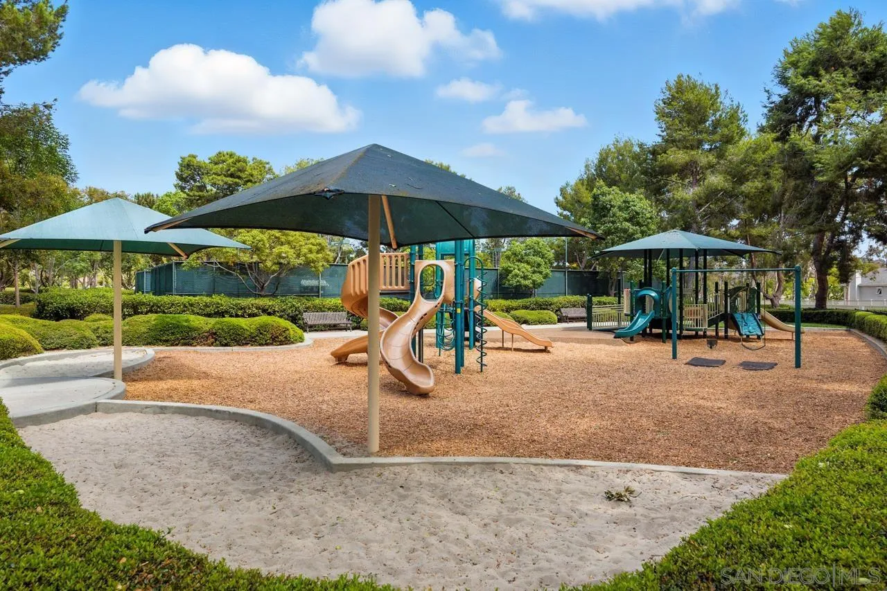 Photo #56: 260008328 Listing: Photo #56