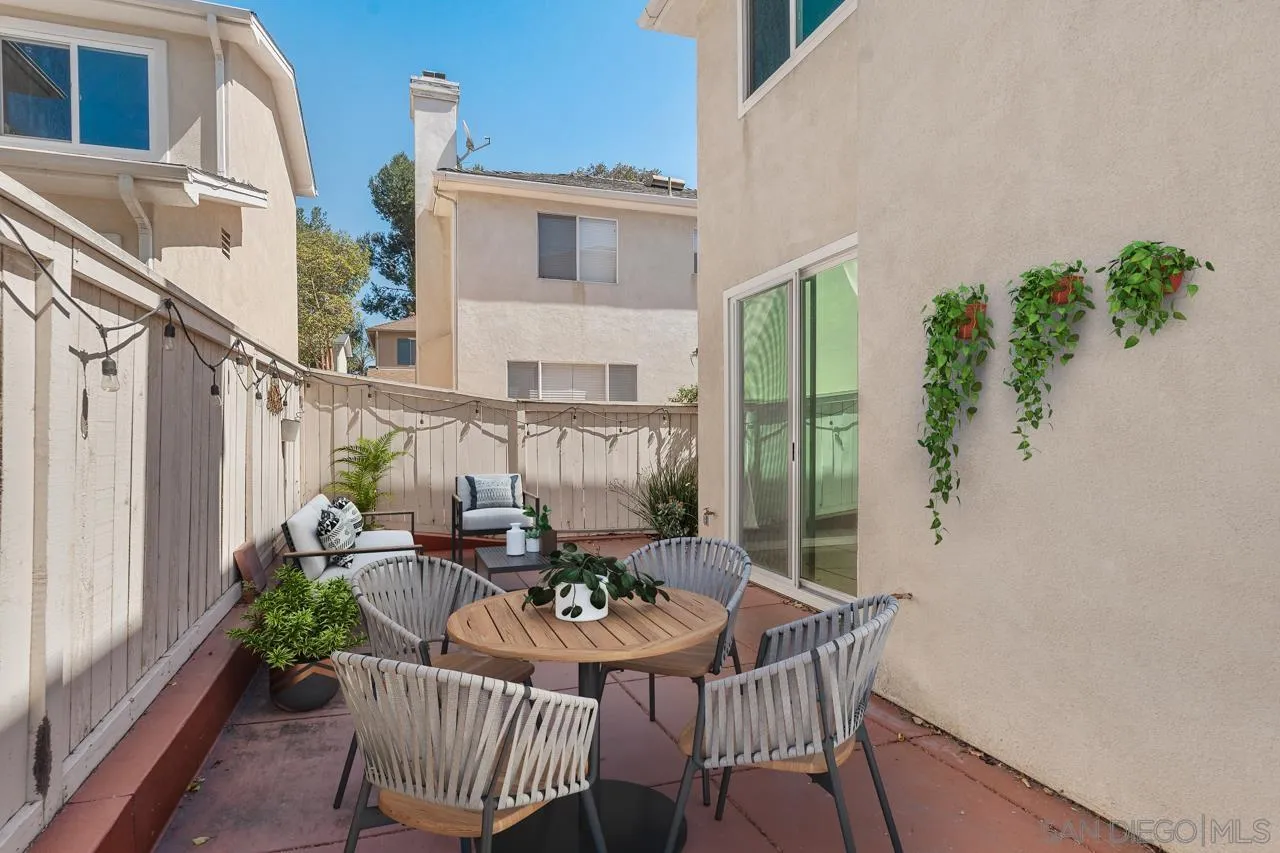 Photo #41: 260008328 Listing: Photo #41