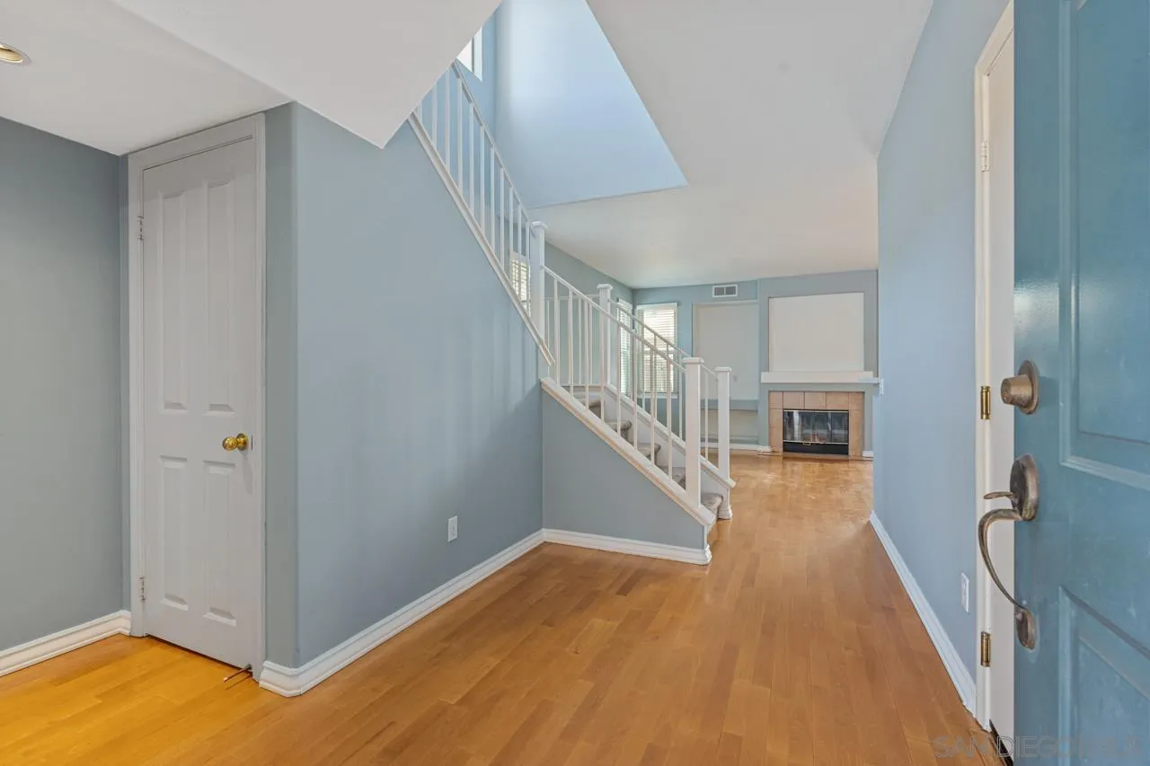 Photo #4: 260008328 Listing: Photo #4