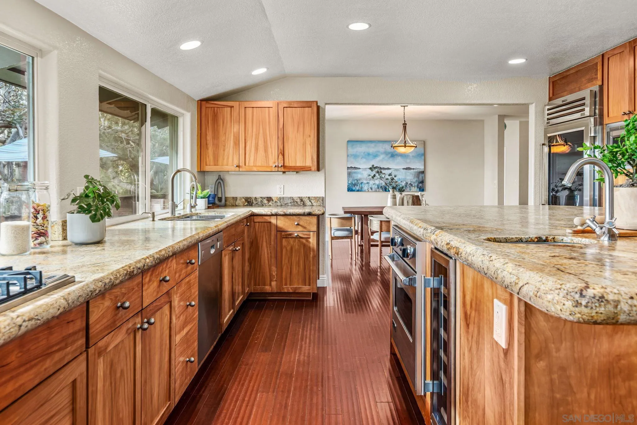 https://cdn.realtyfeed.com/cdn/127/260008329/205c4eff62b24e81242891c60c65821c.webp