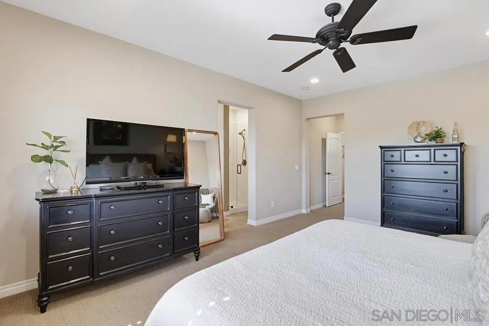 Photo #31: 260008331 Listing: Photo #31