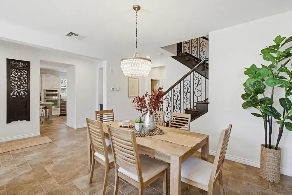 Photo #6: 260008331 Listing: Photo #6