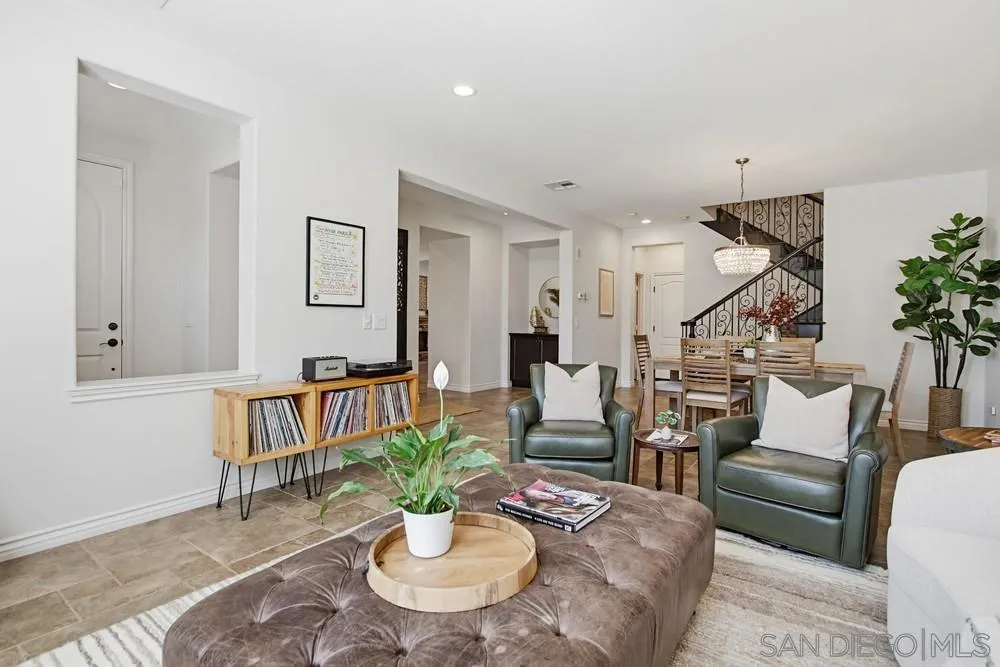 Photo #3: 260008331 Listing: Photo #3