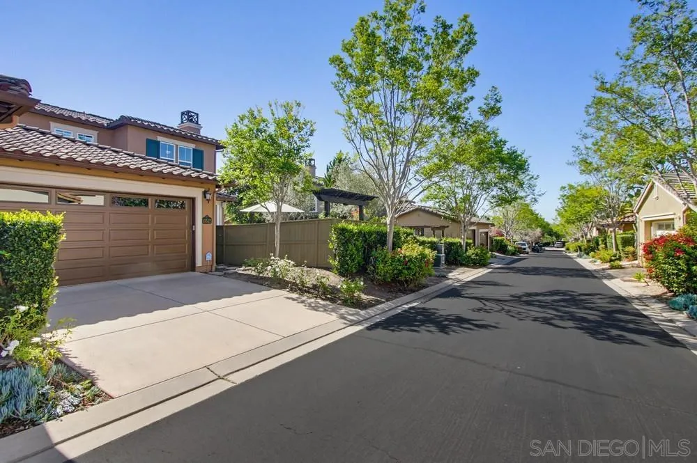 Photo #45: 260008331 Listing: Photo #45