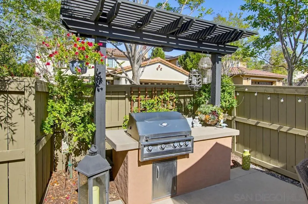 Photo #41: 260008331 Listing: Photo #41