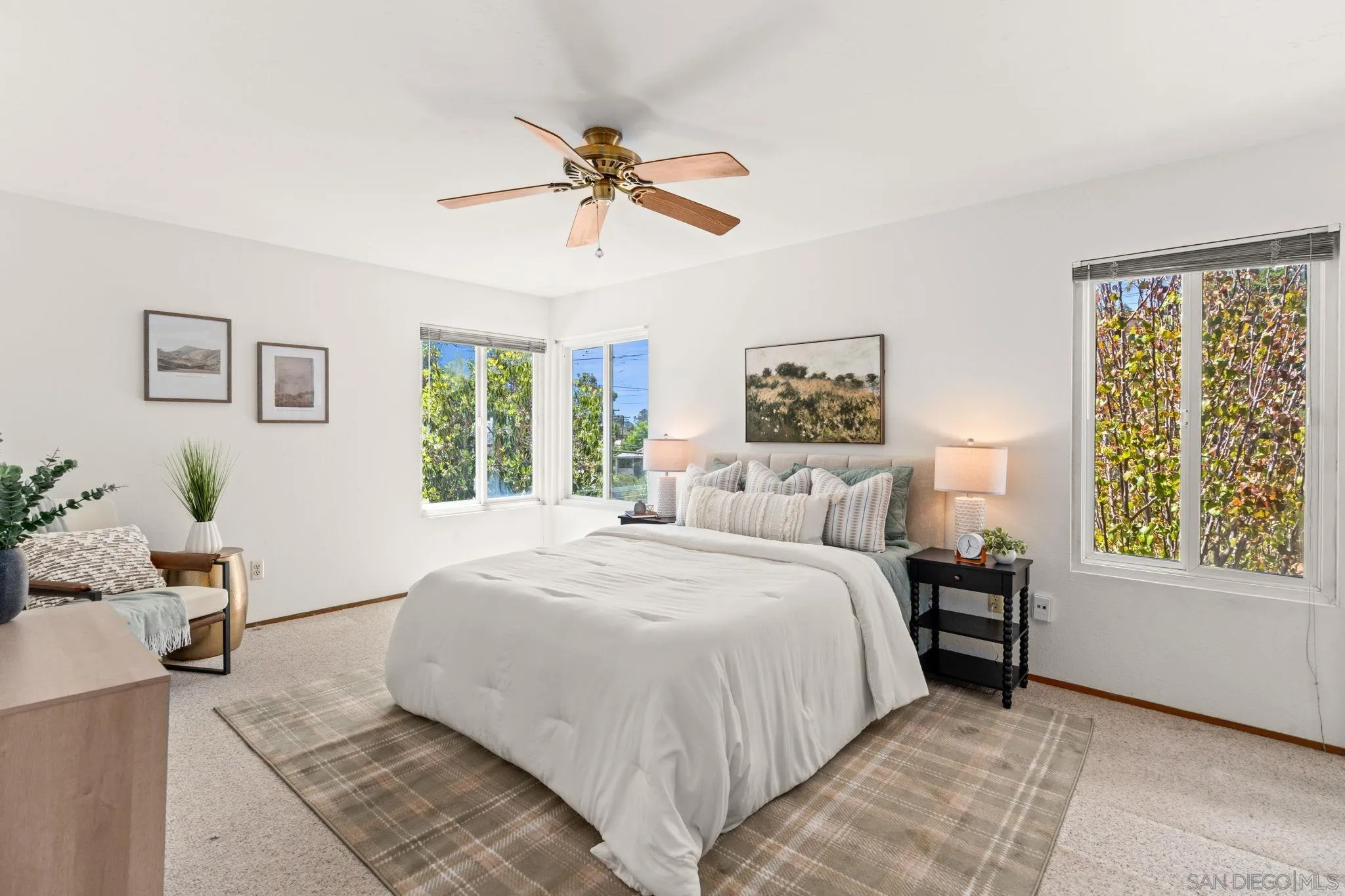 https://cdn.realtyfeed.com/cdn/127/260008334/4df11c21c77cf888d1a11468a9c0341d.webp