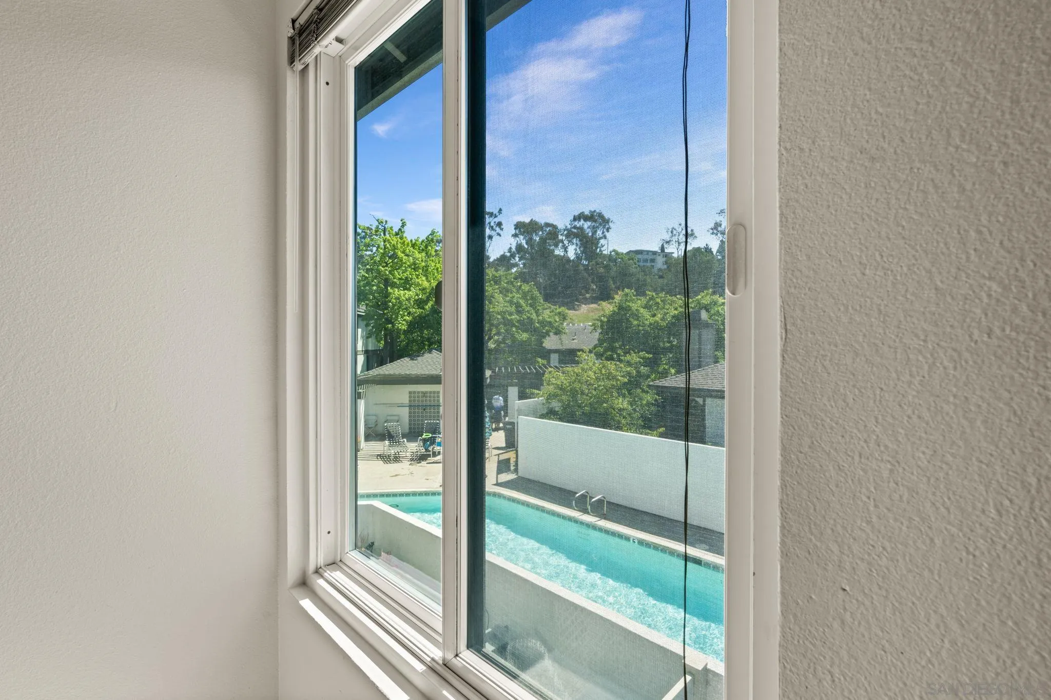 https://cdn.realtyfeed.com/cdn/127/260008334/a962dbad17f088381be0d4dc252b5461.webp