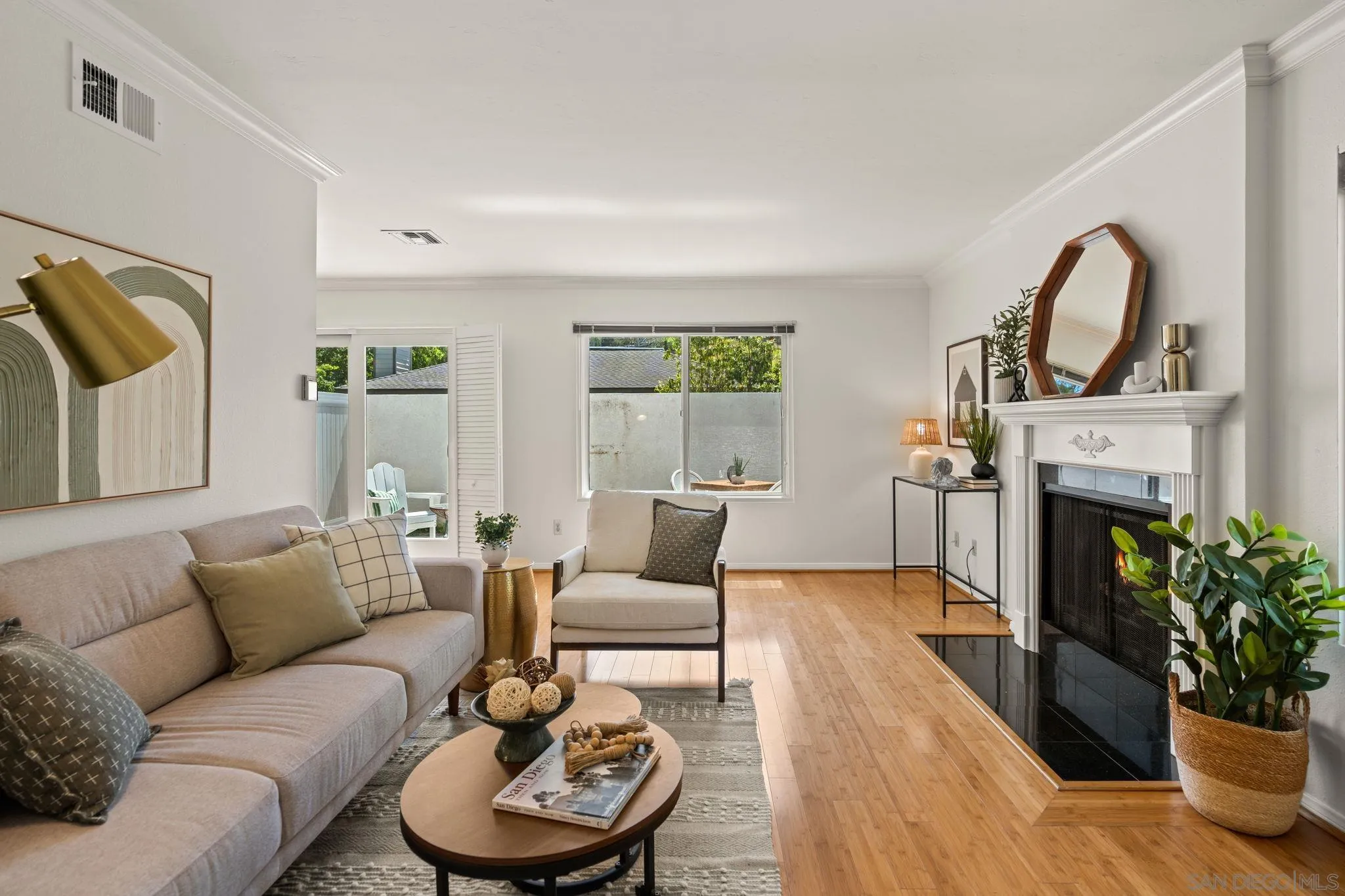 https://cdn.realtyfeed.com/cdn/127/260008334/abb34d9705442371a628f487a0011856.webp