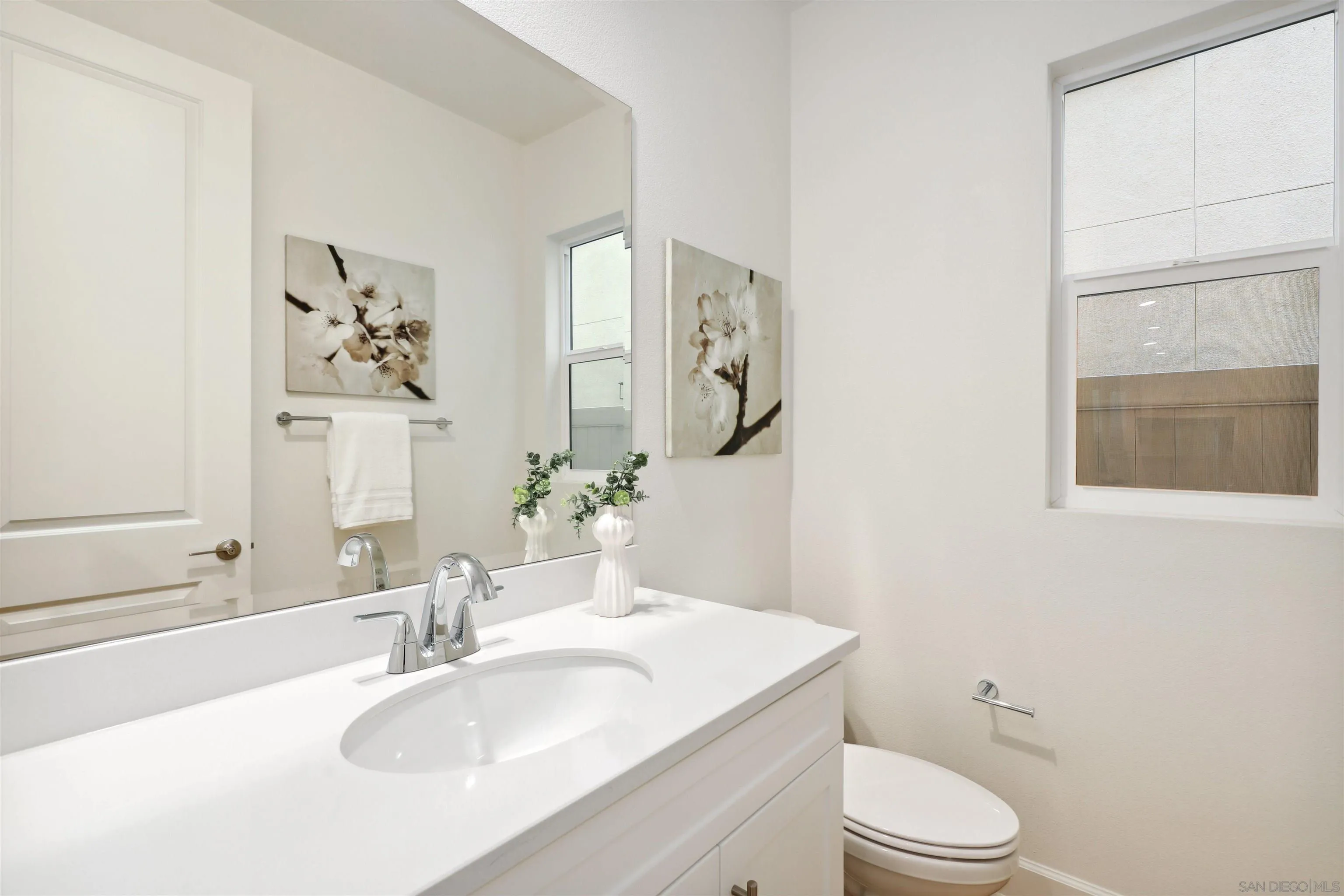 https://cdn.realtyfeed.com/cdn/127/260008335/1db839b2c7595cd9463bd4cd40e3cde6.webp