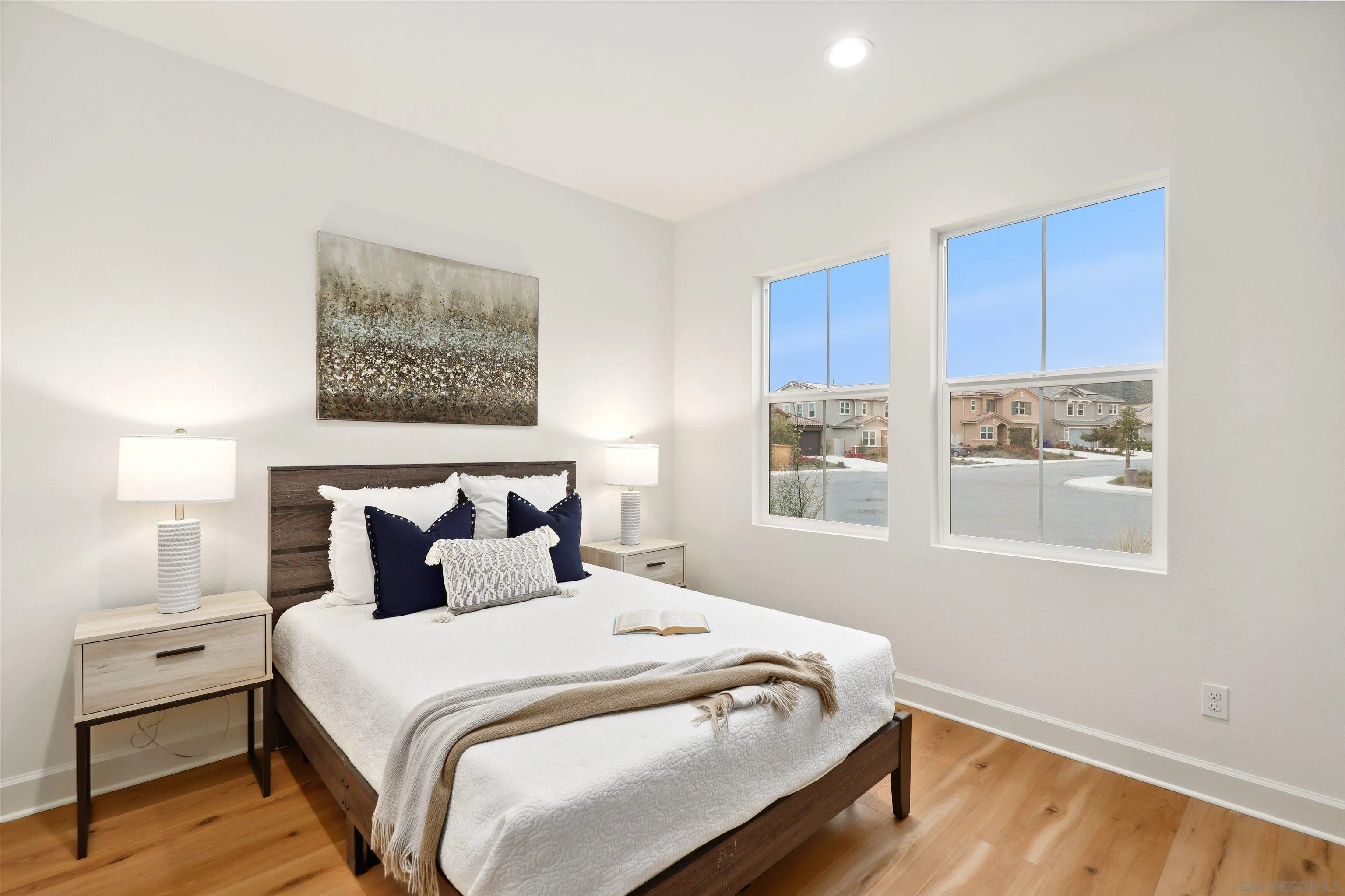 https://cdn.realtyfeed.com/cdn/127/260008335/8f9b40fe92cf89e620b0edb0c73cb082.webp
