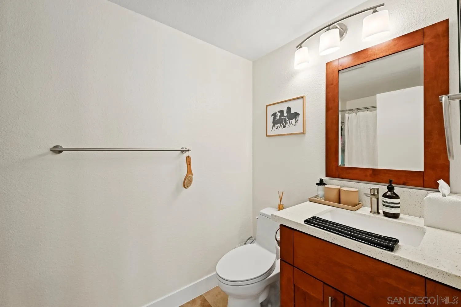 https://cdn.realtyfeed.com/cdn/127/260008336/59ddc6a728f7f67f1d9305c4934abb90.webp
