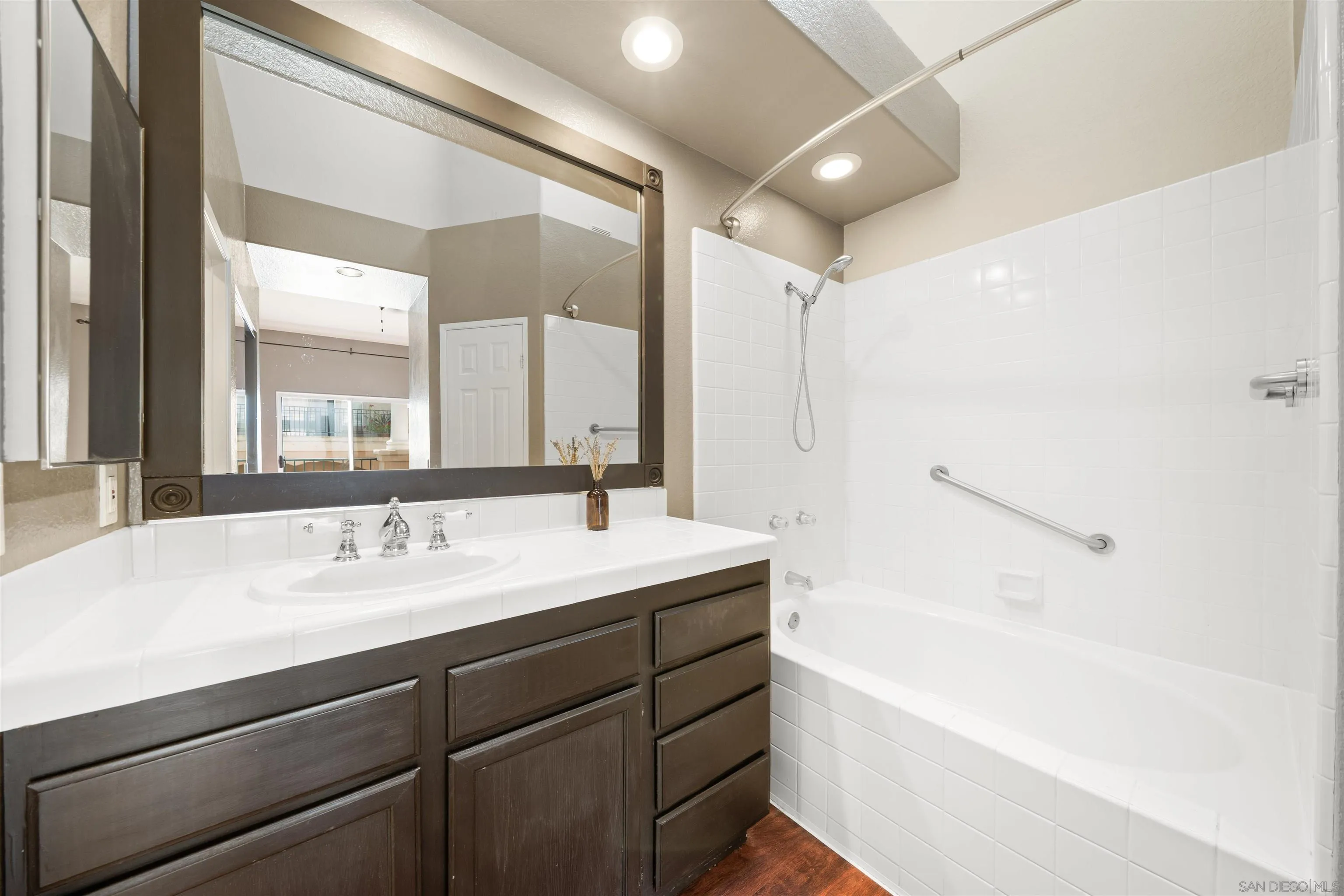 Photo #22: 260008337 Listing: Photo #22