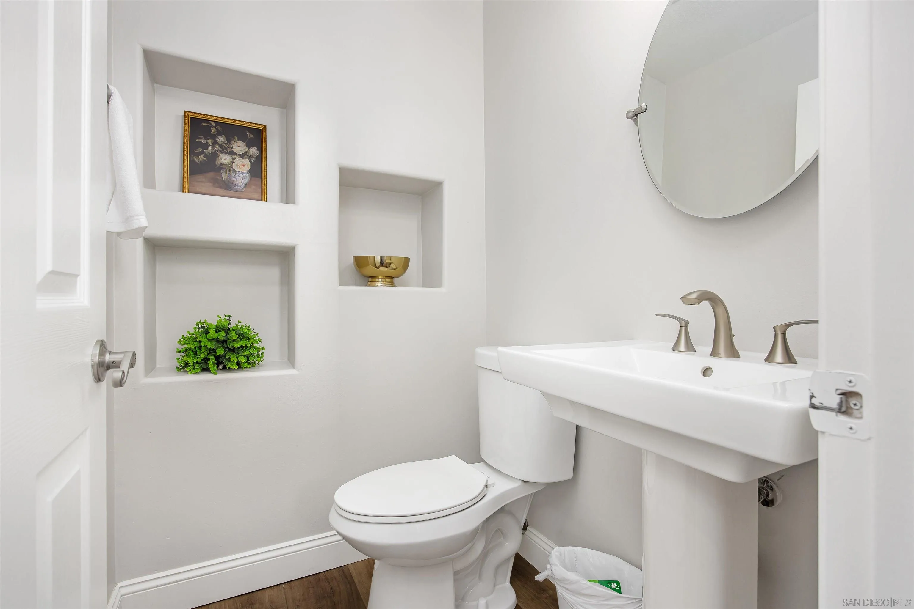 https://cdn.realtyfeed.com/cdn/127/260008344/44efa6dd32245e5e570df3e86ed30f4c.webp