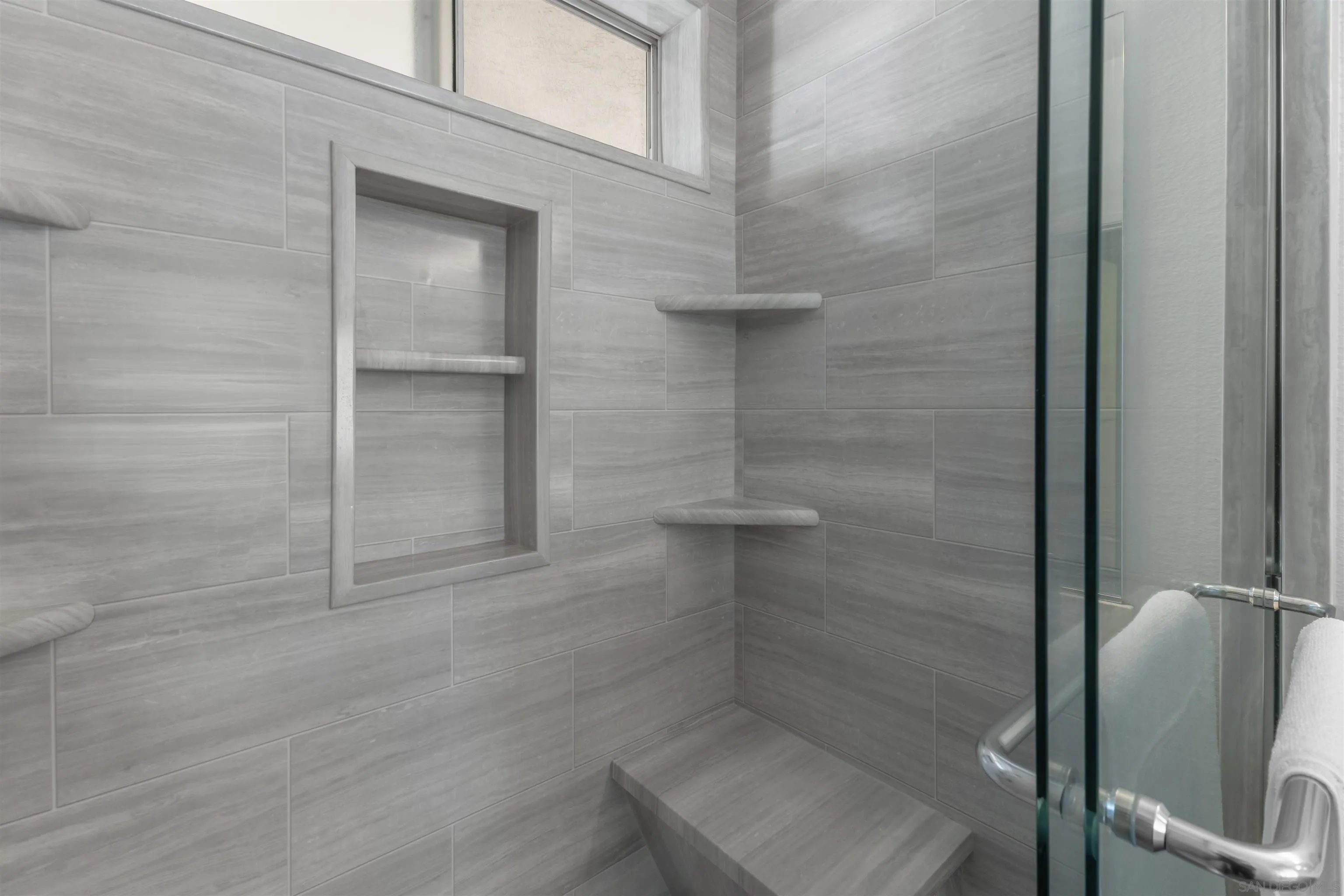 Photo #24: 260008345 Listing: Photo #24