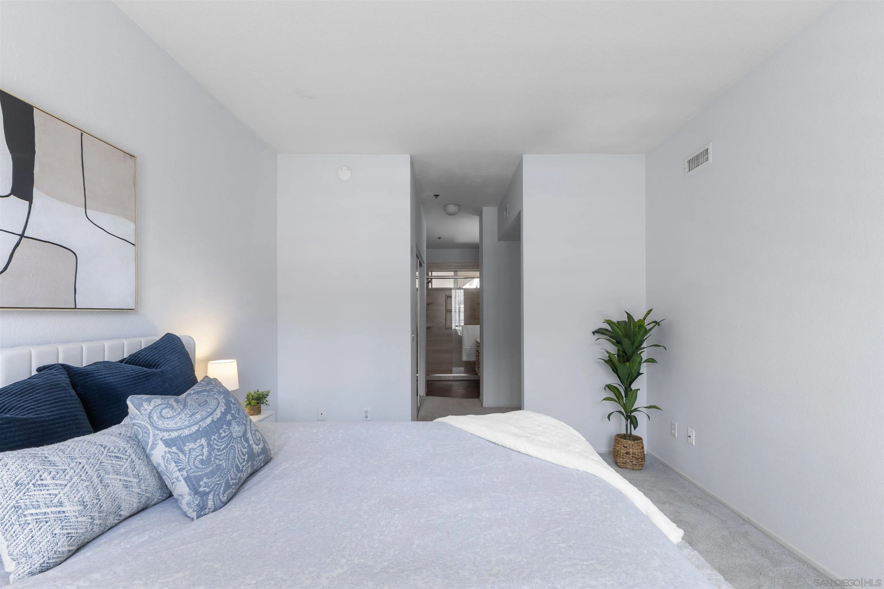 Photo #20: 260008345 Listing: Photo #20