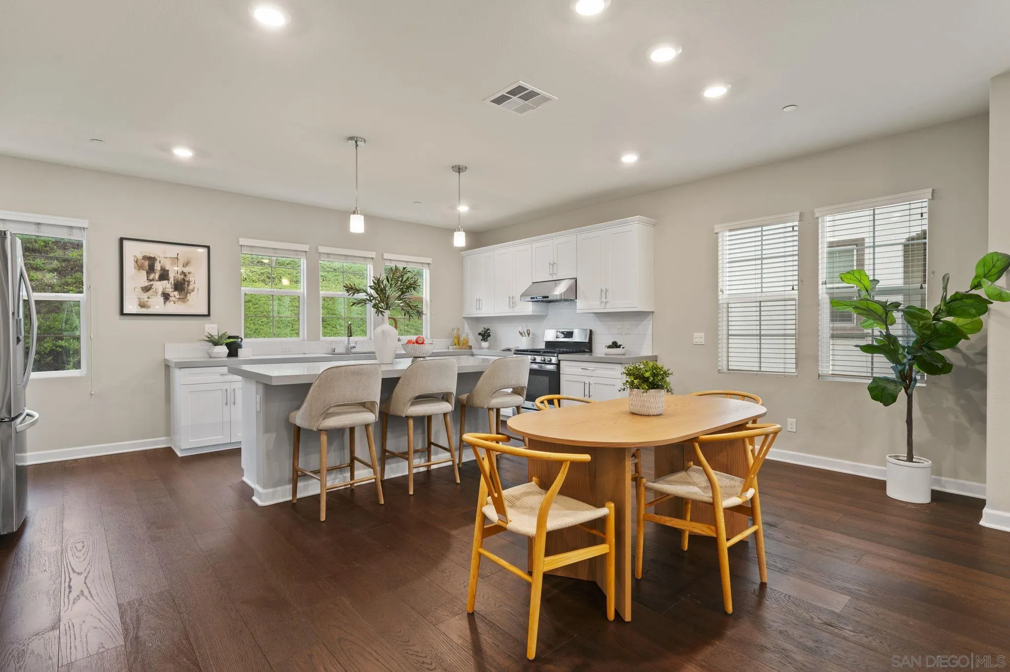 Photo #15: 260008346 Listing: Photo #15