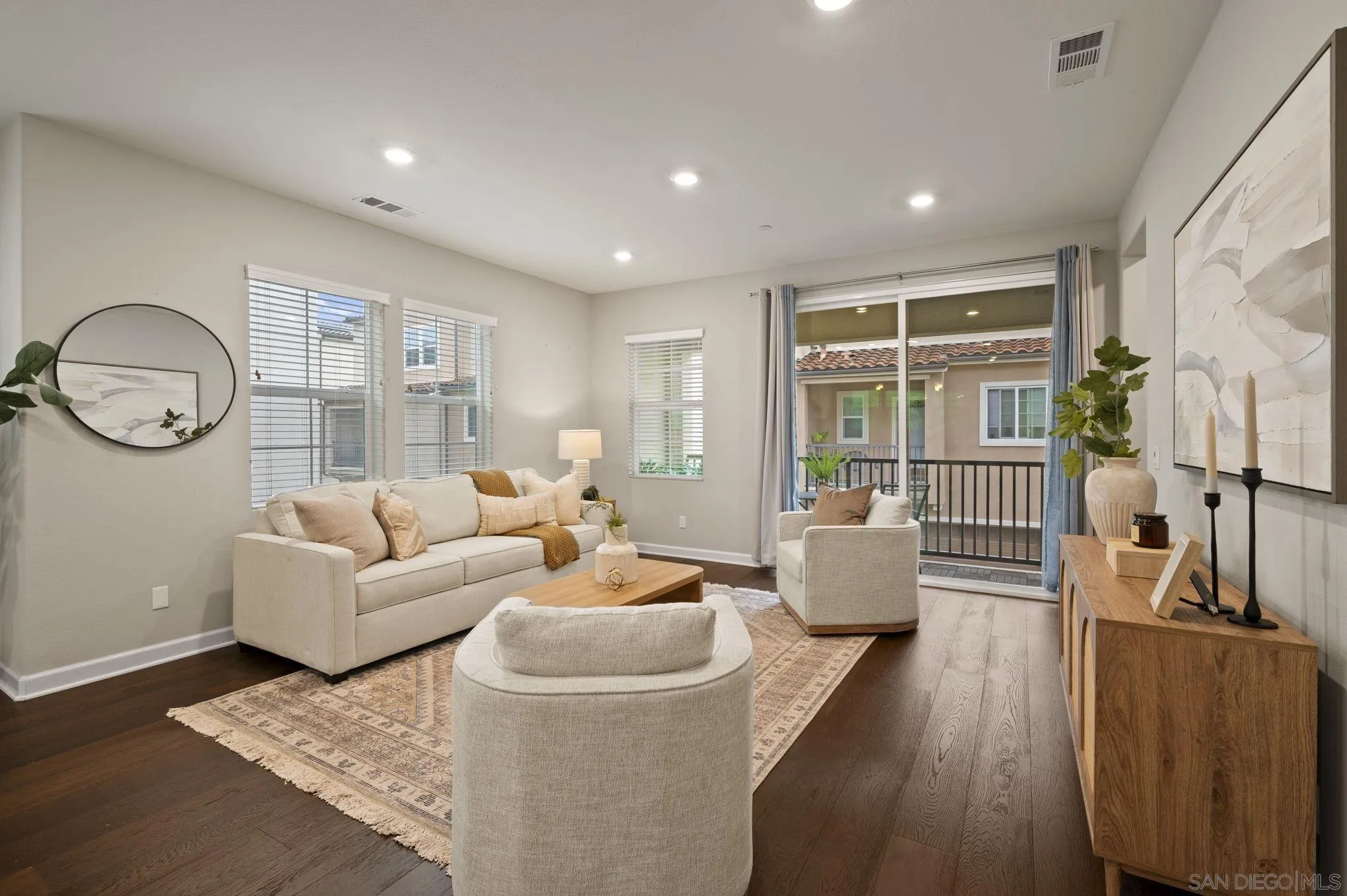 Photo #11: 260008346 Listing: Photo #11