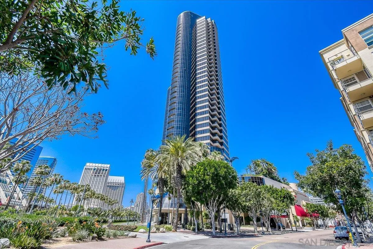 Photo #2: 260008351 Listing: Photo #2