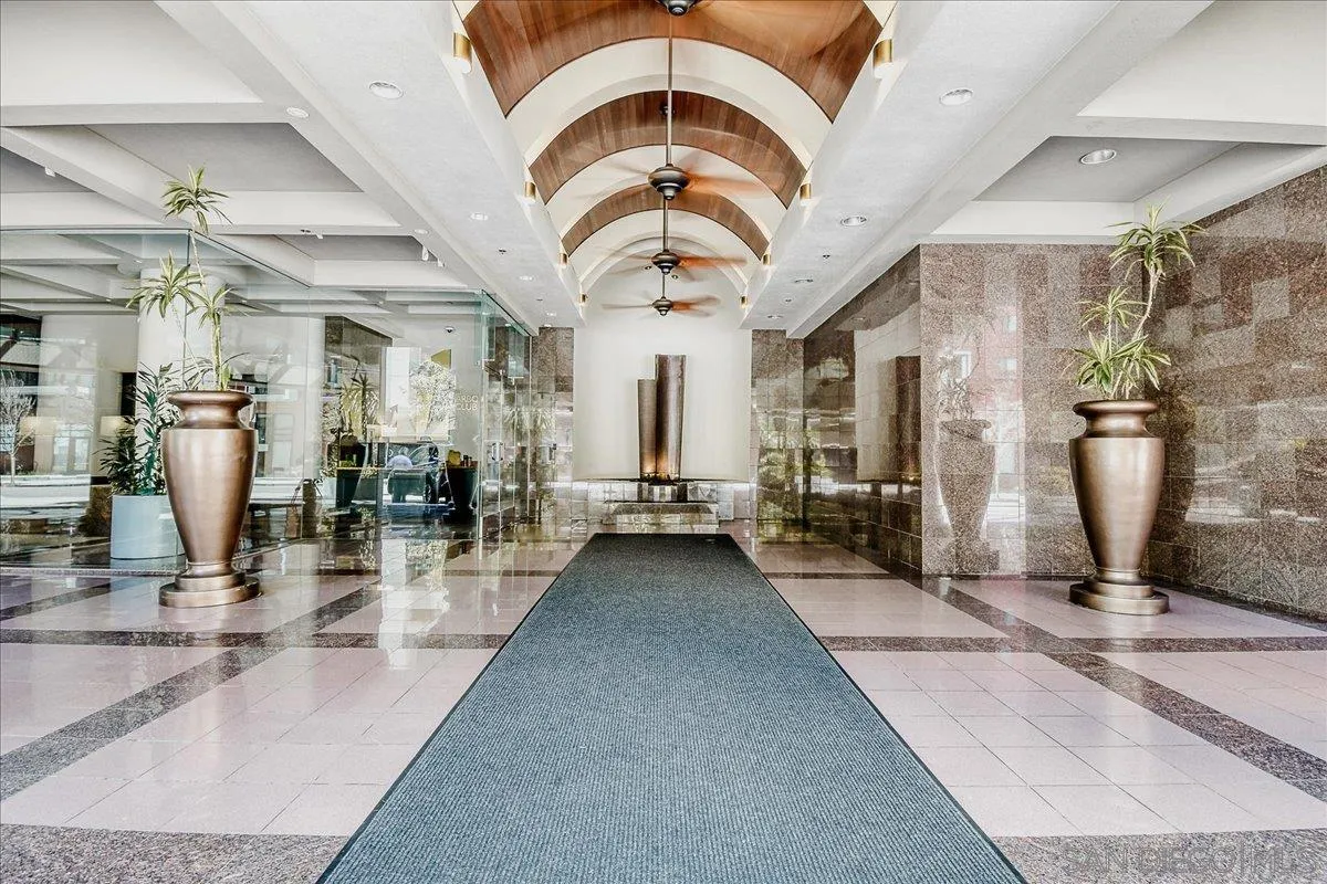 Photo #34: 260008351 Listing: Photo #34