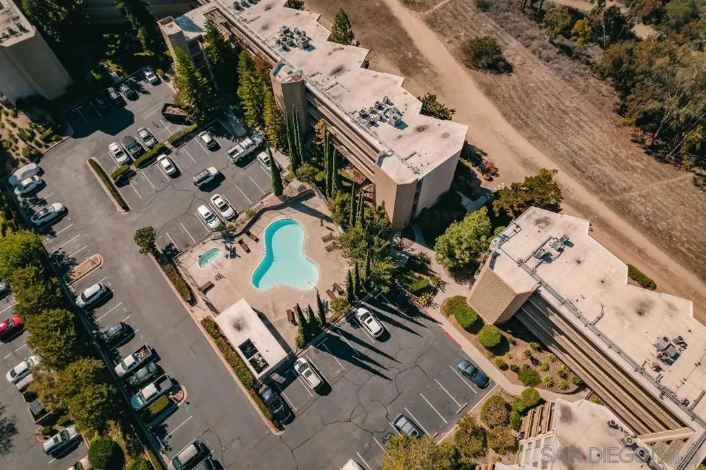 Photo #18: 260008355 Listing: Photo #18