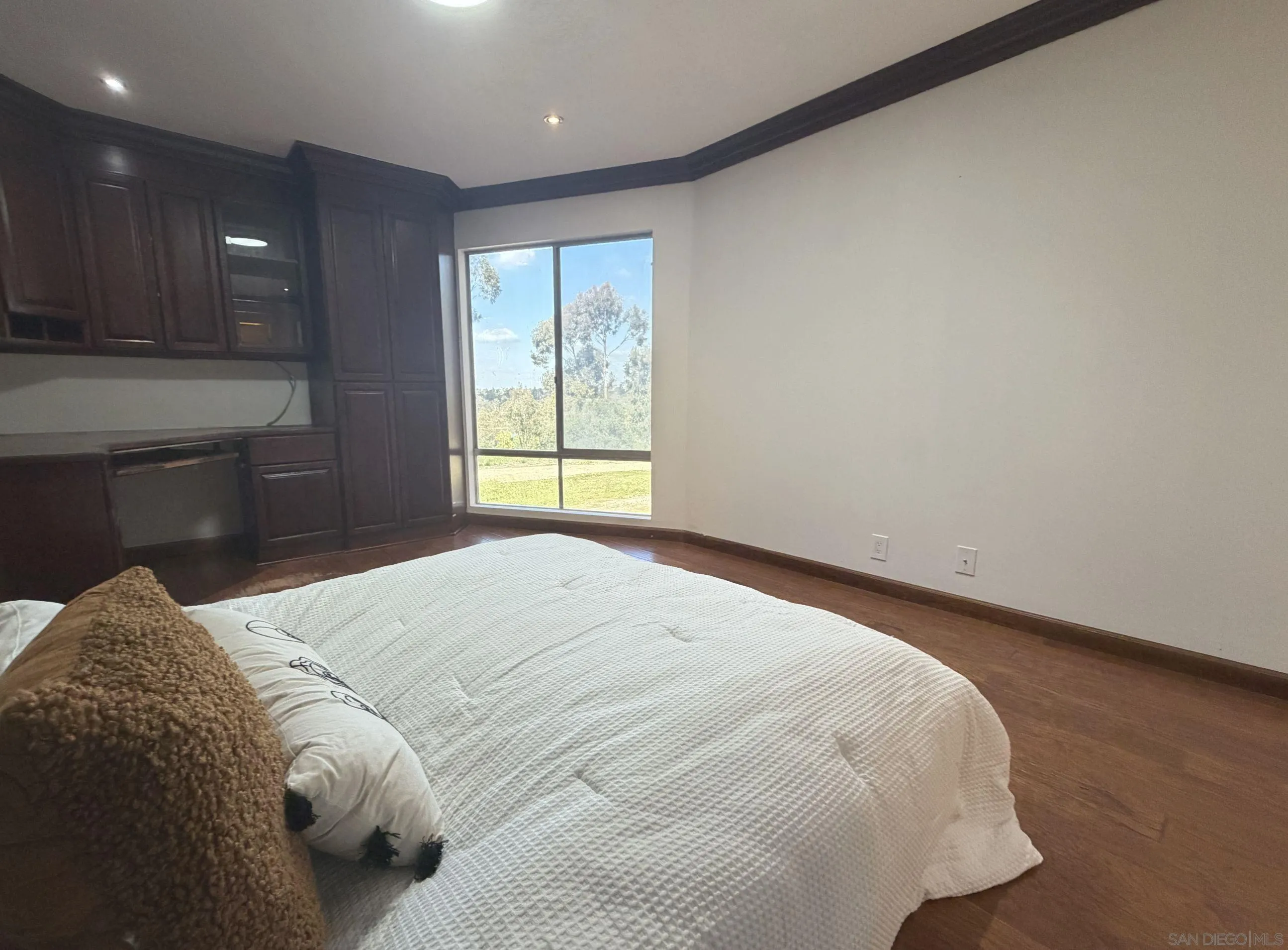 https://cdn.realtyfeed.com/cdn/127/260008355/d257831c51db15cc3b4c1ec44e30029a.webp