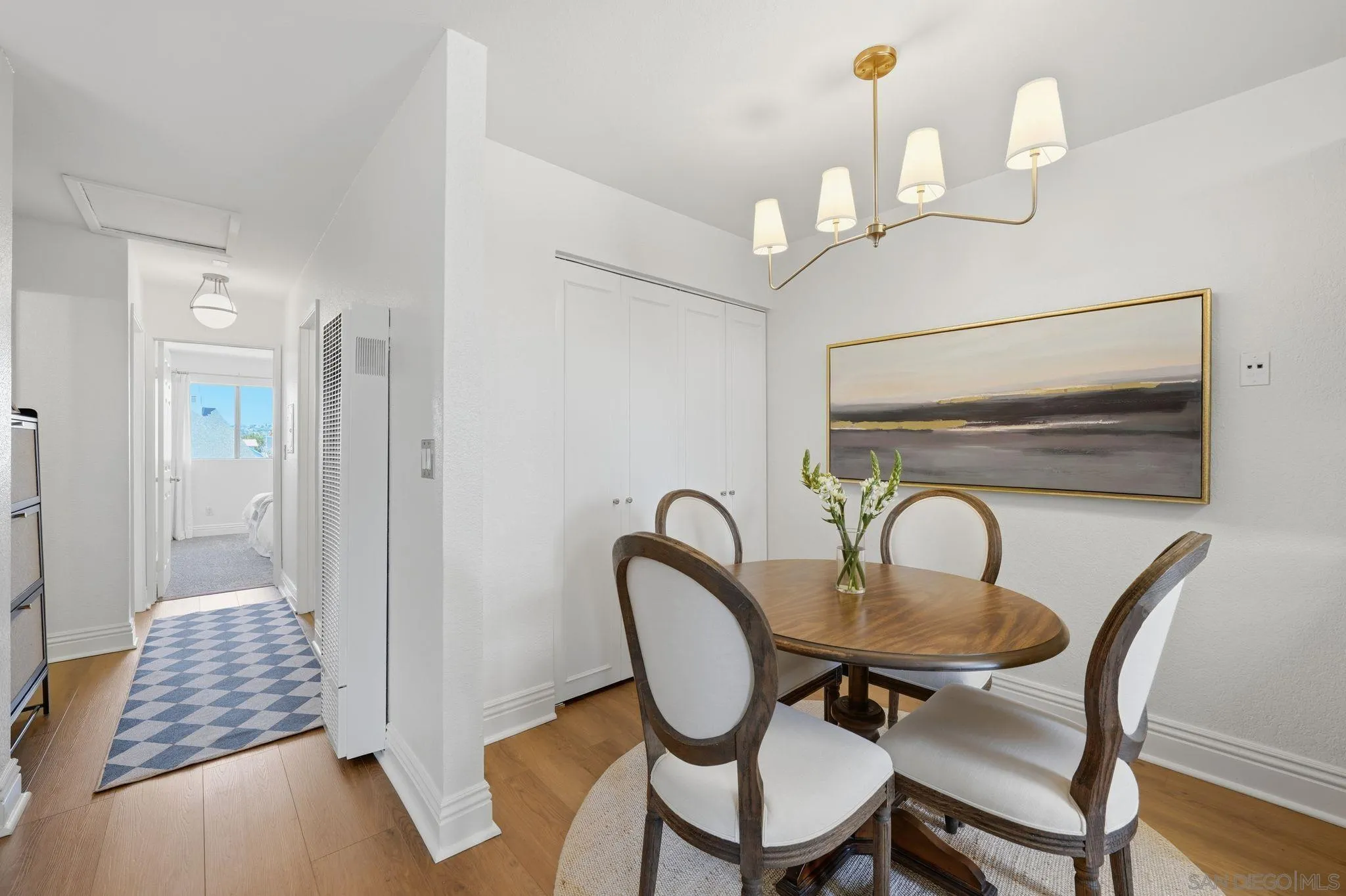 Photo #12: 260008361 Listing: Photo #12