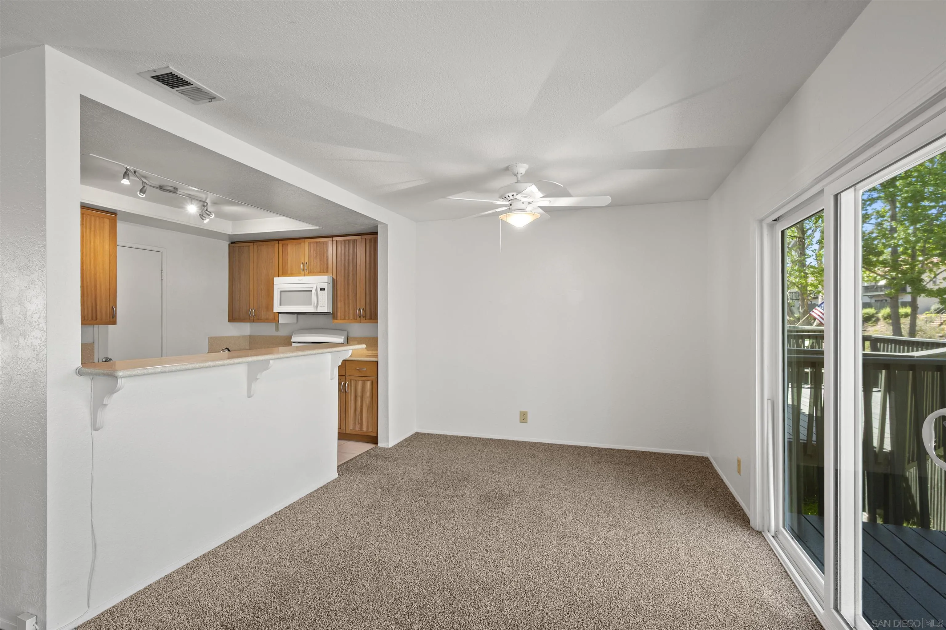 Photo #19: 260008364 Listing: Photo #19