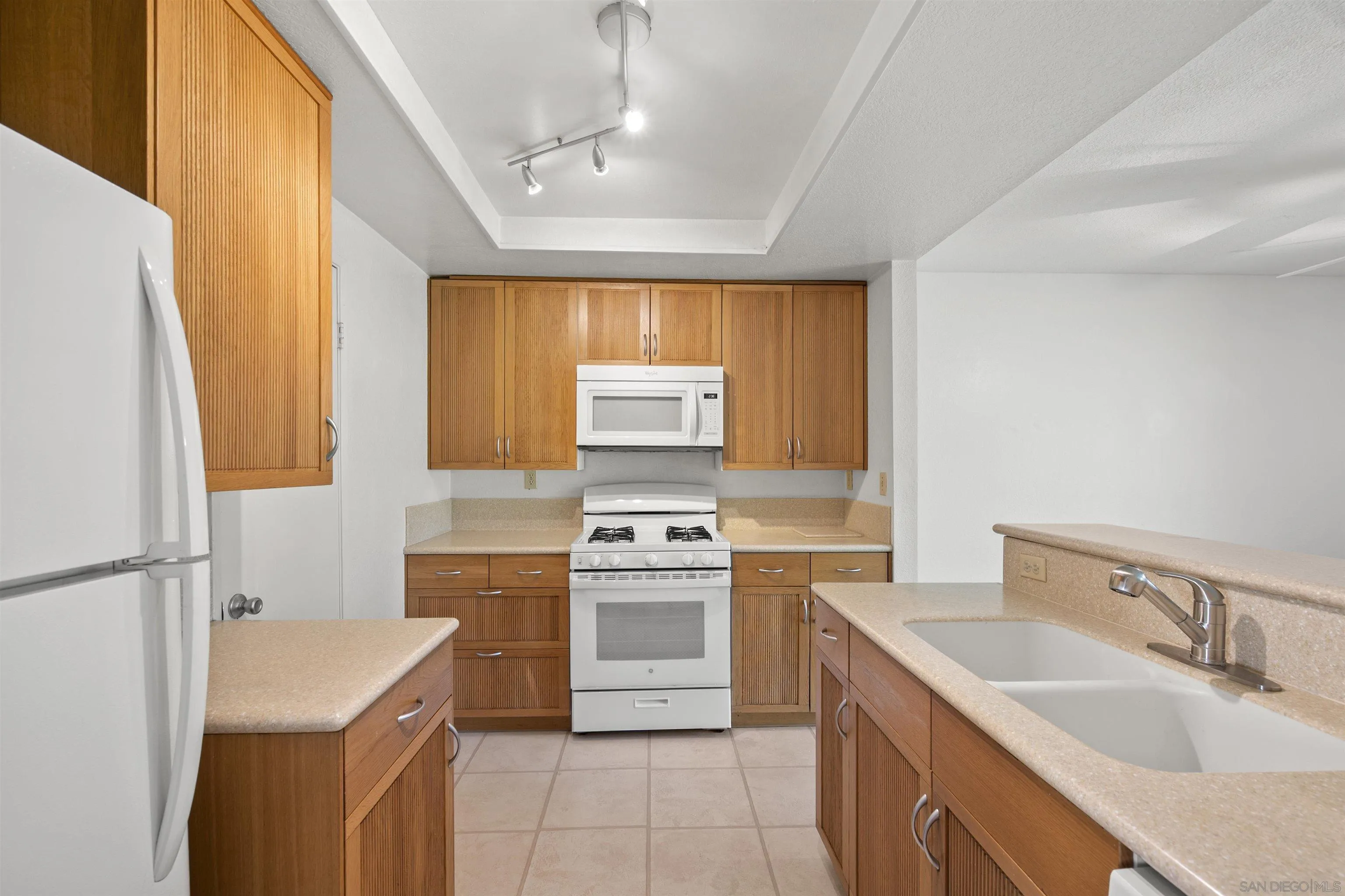 Photo #7: 260008364 Listing: Photo #7