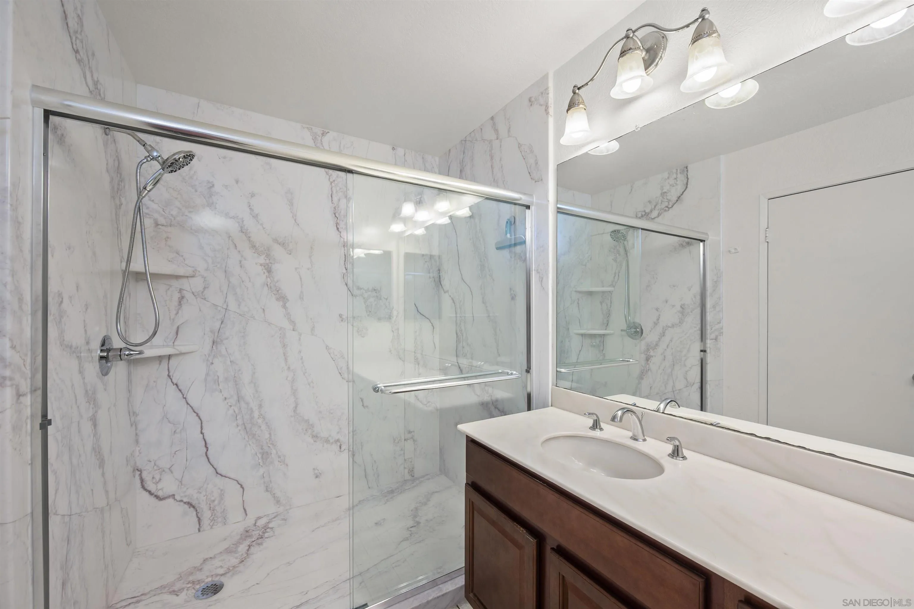 Photo #27: 260008364 Listing: Photo #27