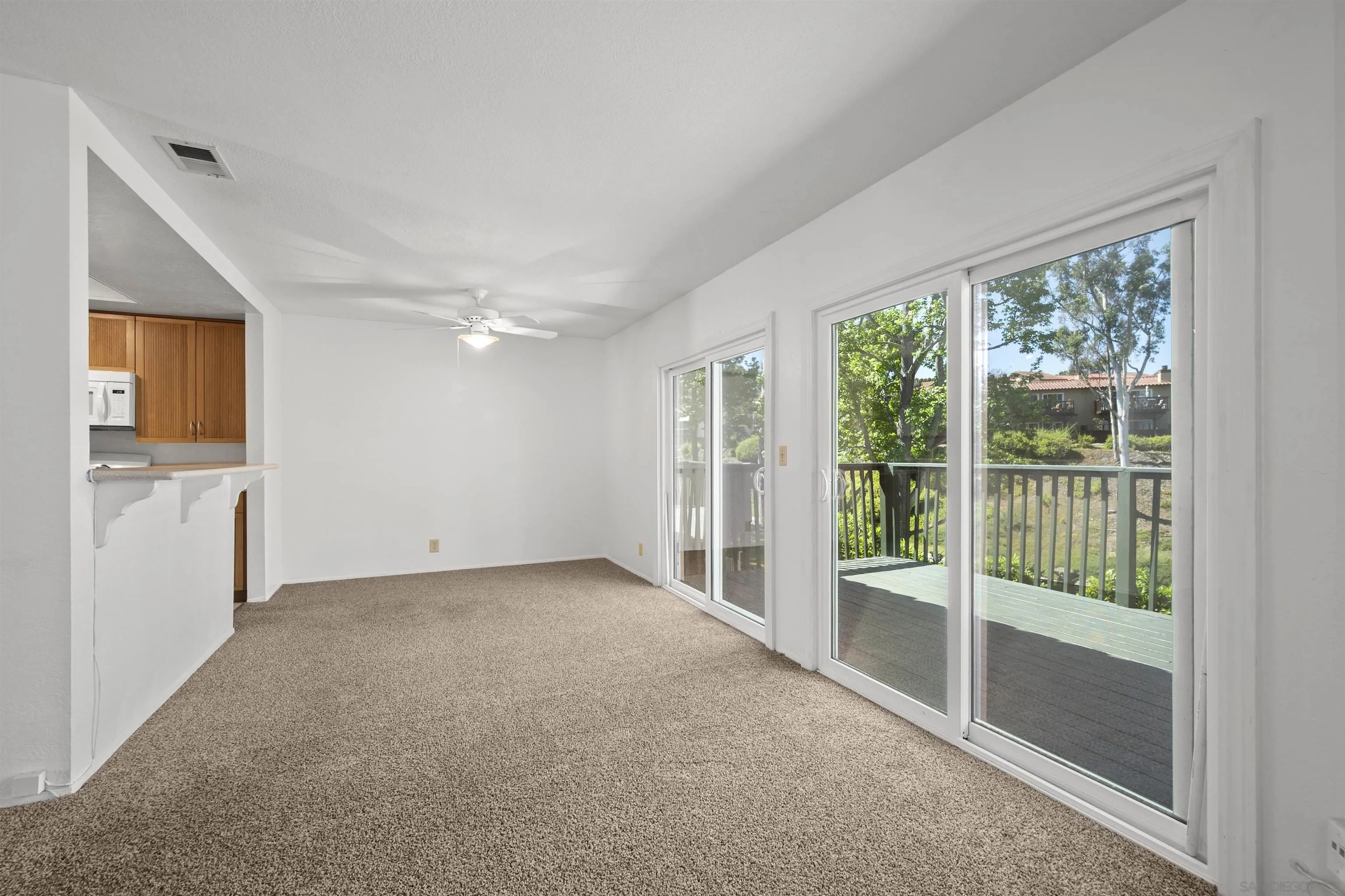Photo #14: 260008364 Listing: Photo #14