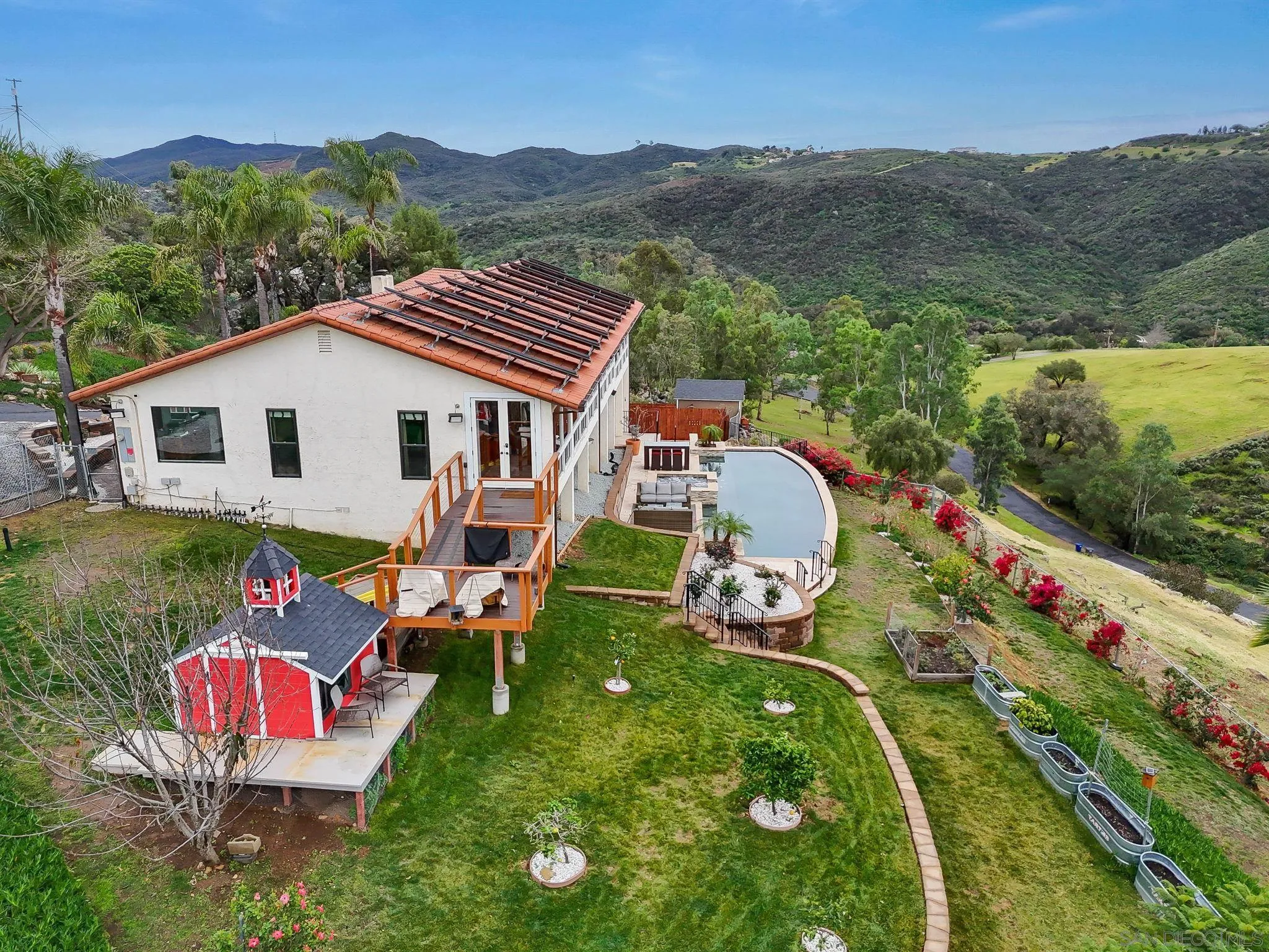 https://cdn.realtyfeed.com/cdn/127/260008365/00ad6168d97470bbd52cd04807bc1f32.webp