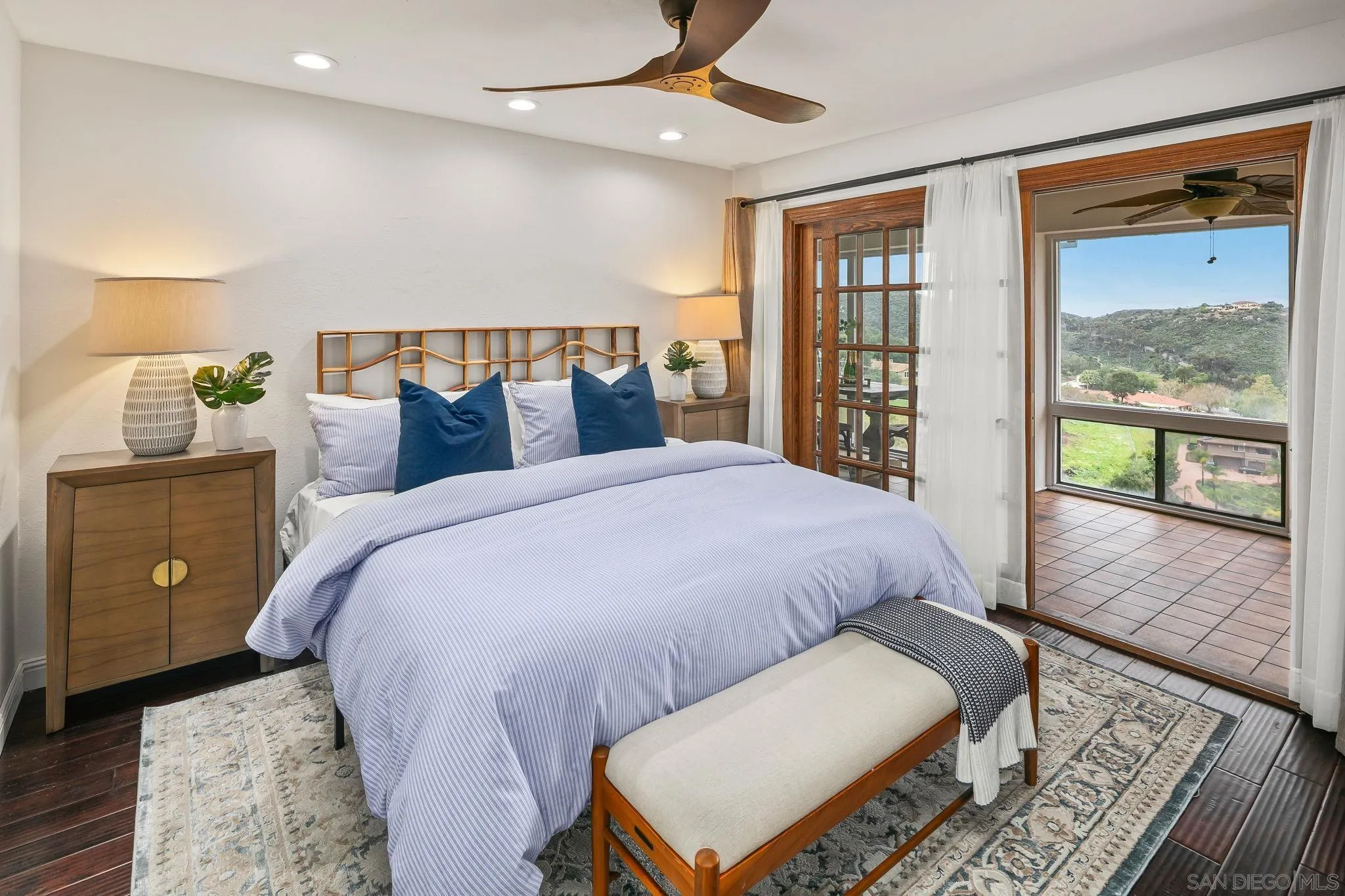 https://cdn.realtyfeed.com/cdn/127/260008365/21195e9b7d60237690d8841aa48e0f1e.webp