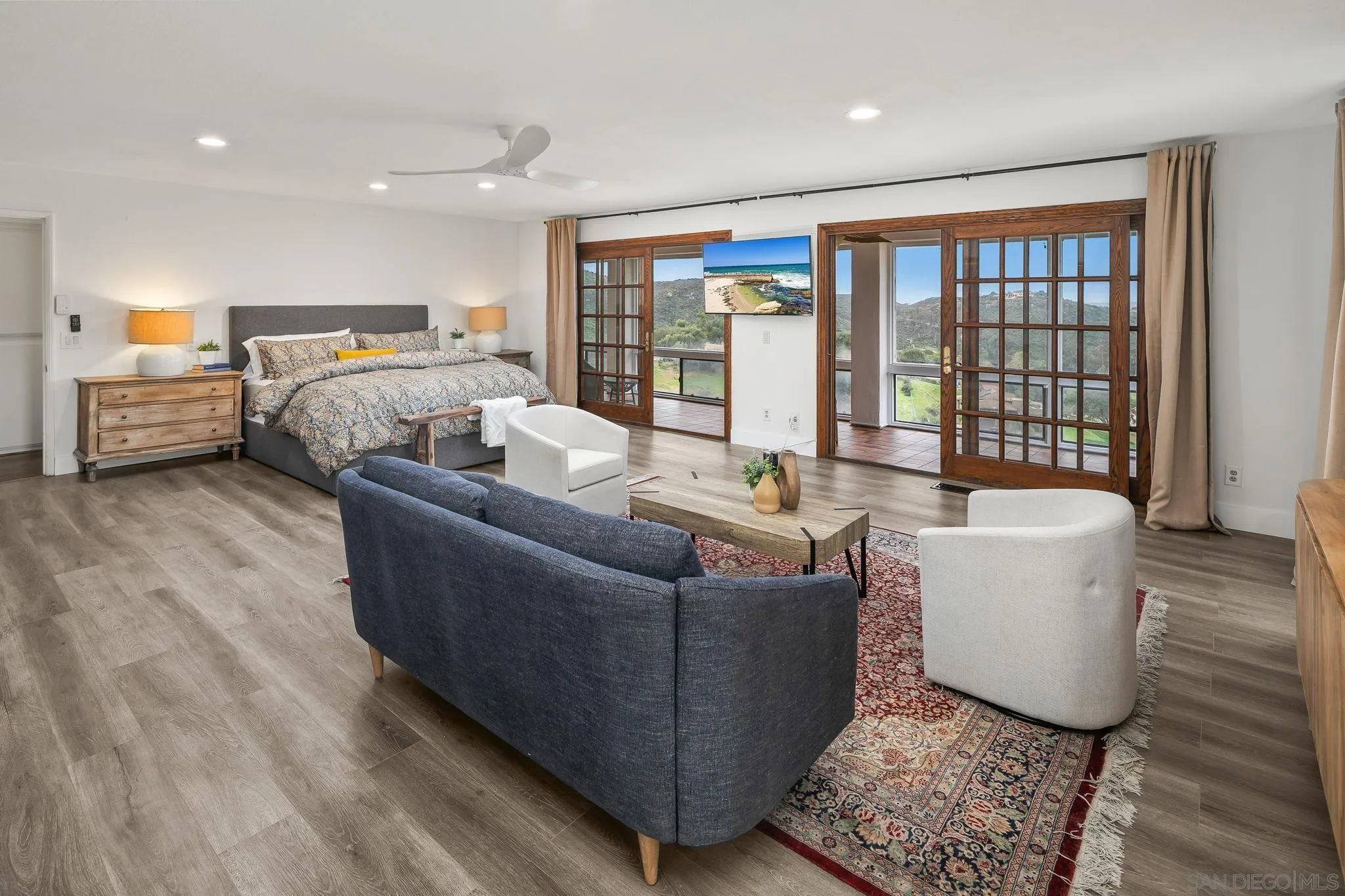 https://cdn.realtyfeed.com/cdn/127/260008365/3abc098410a57bcc0b967c55986ff3eb.webp