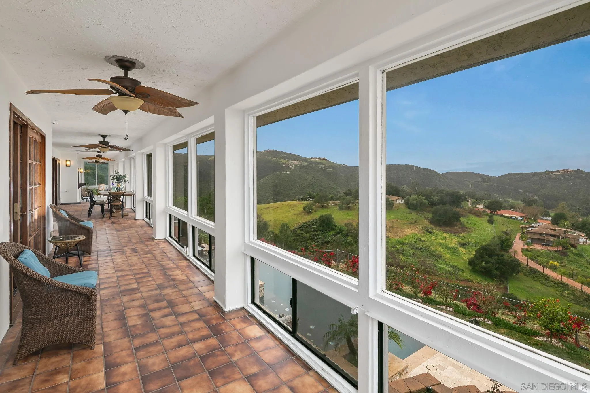https://cdn.realtyfeed.com/cdn/127/260008365/8be7ced97faaa79bfe34ea04353f90d7.webp