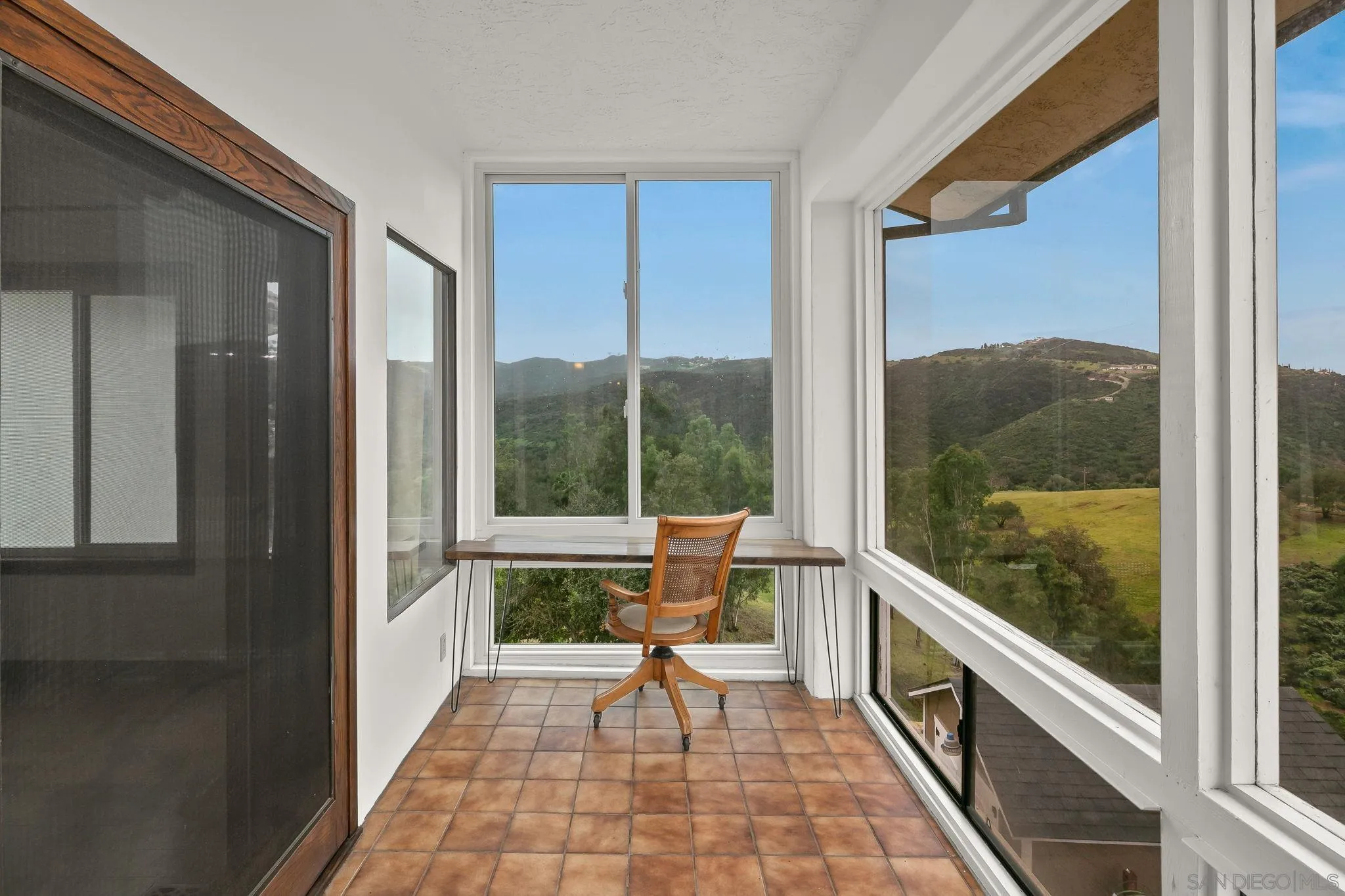 https://cdn.realtyfeed.com/cdn/127/260008365/8efc8fc114aea02f4259faf849a51618.webp