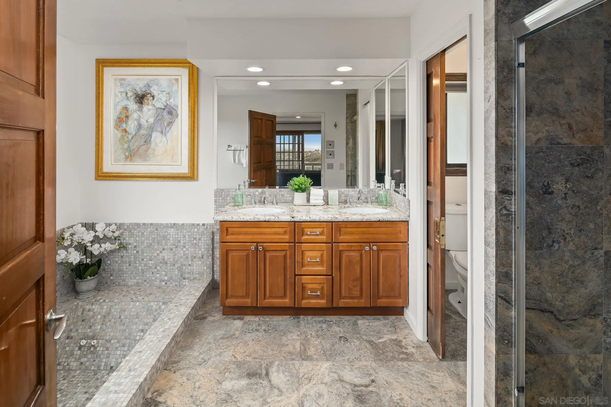 https://cdn.realtyfeed.com/cdn/127/260008365/fe65b577d9b675e24aba4b501c9a4cd0.webp