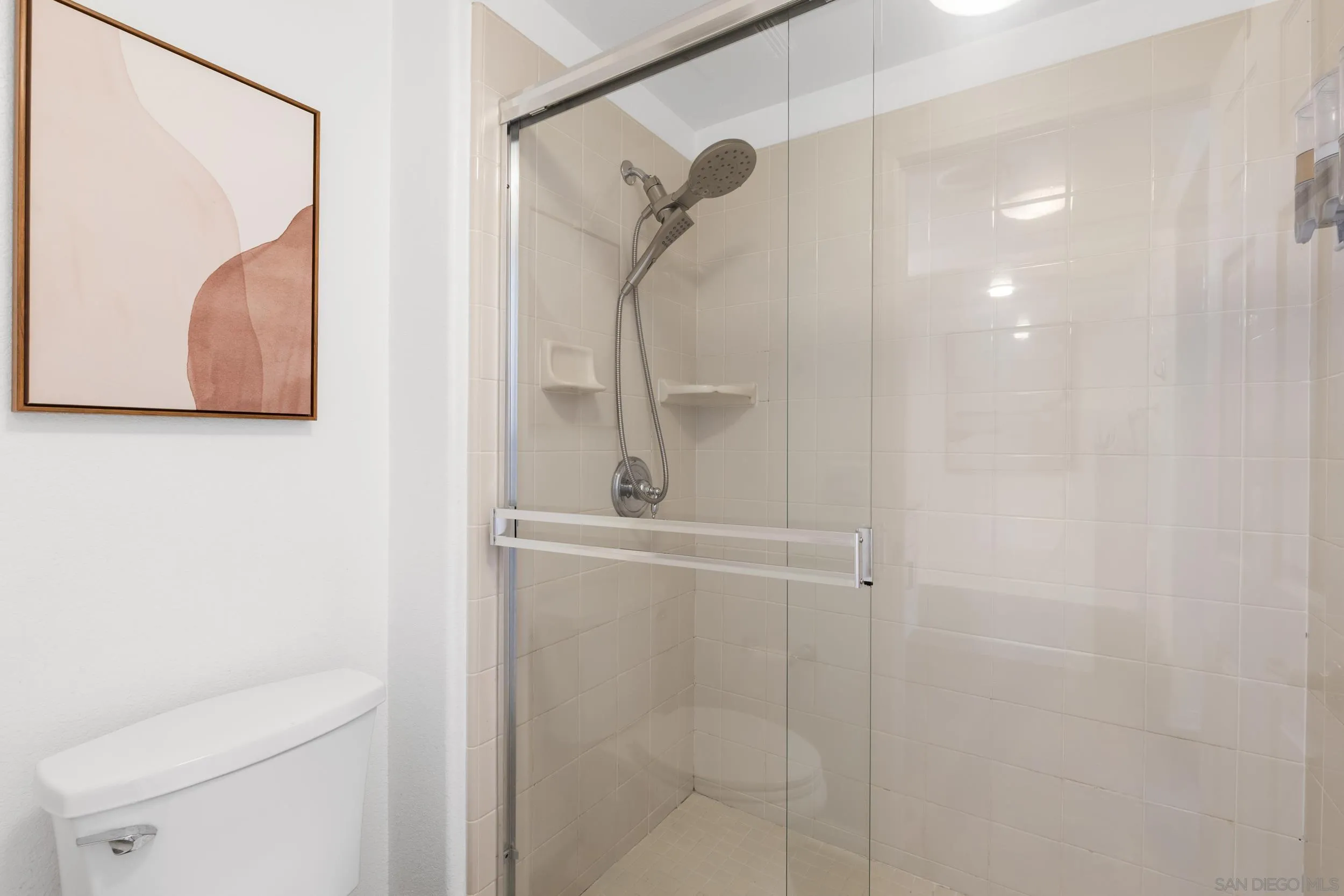 Photo #20: 260008366 Listing: Photo #20