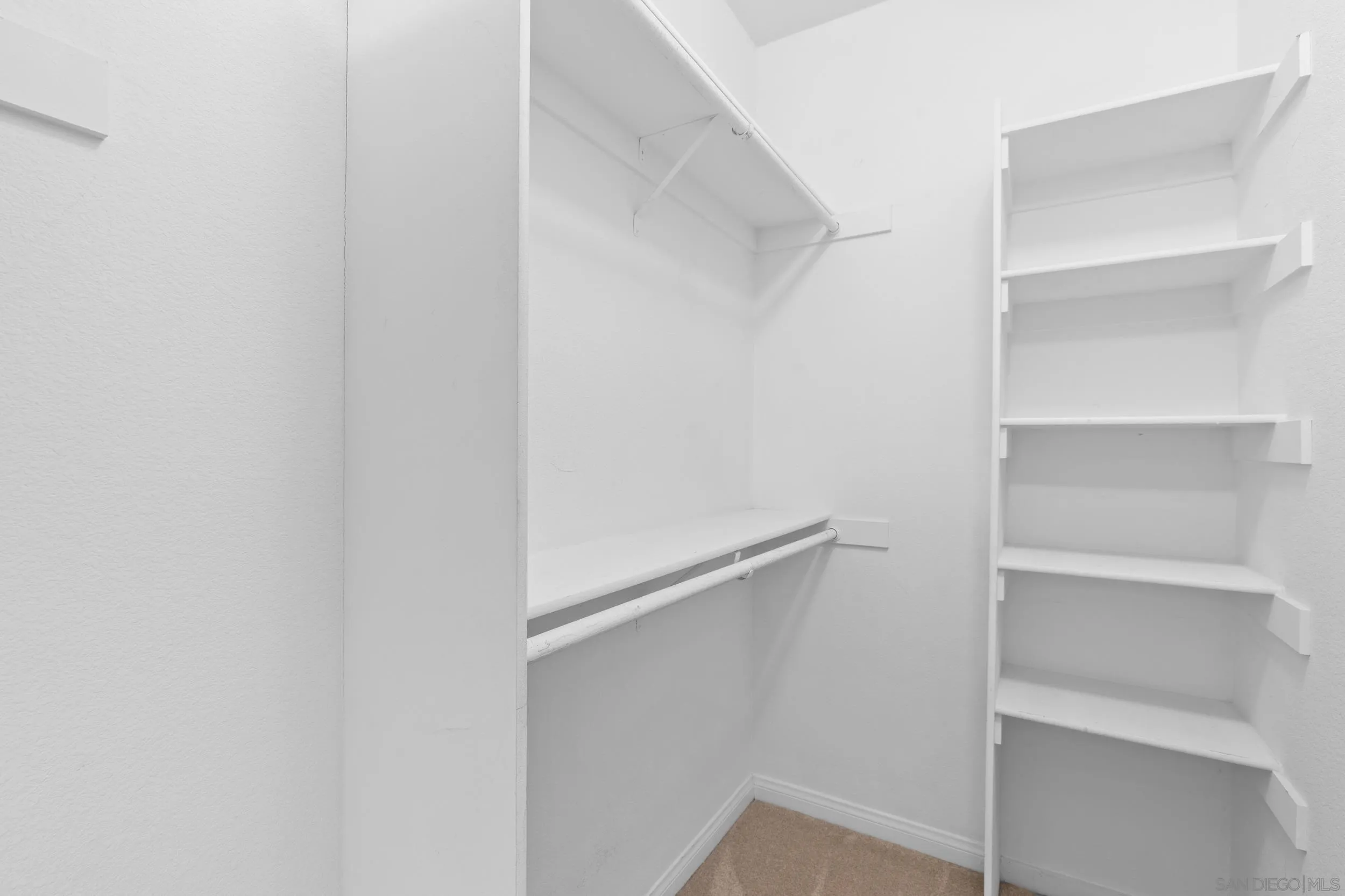 Photo #17: 260008366 Listing: Photo #17