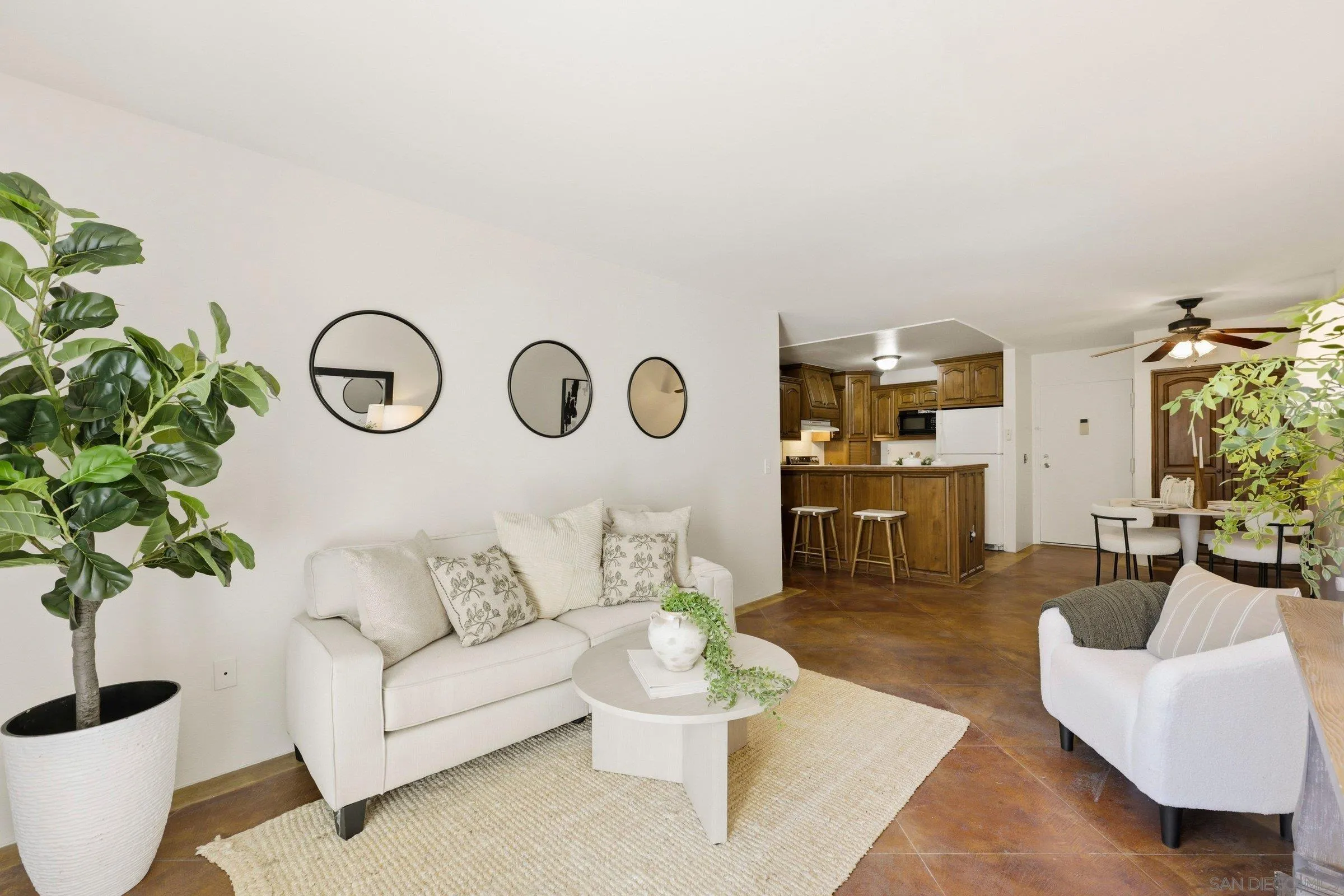 Photo #11: 260008368 Listing: Photo #11