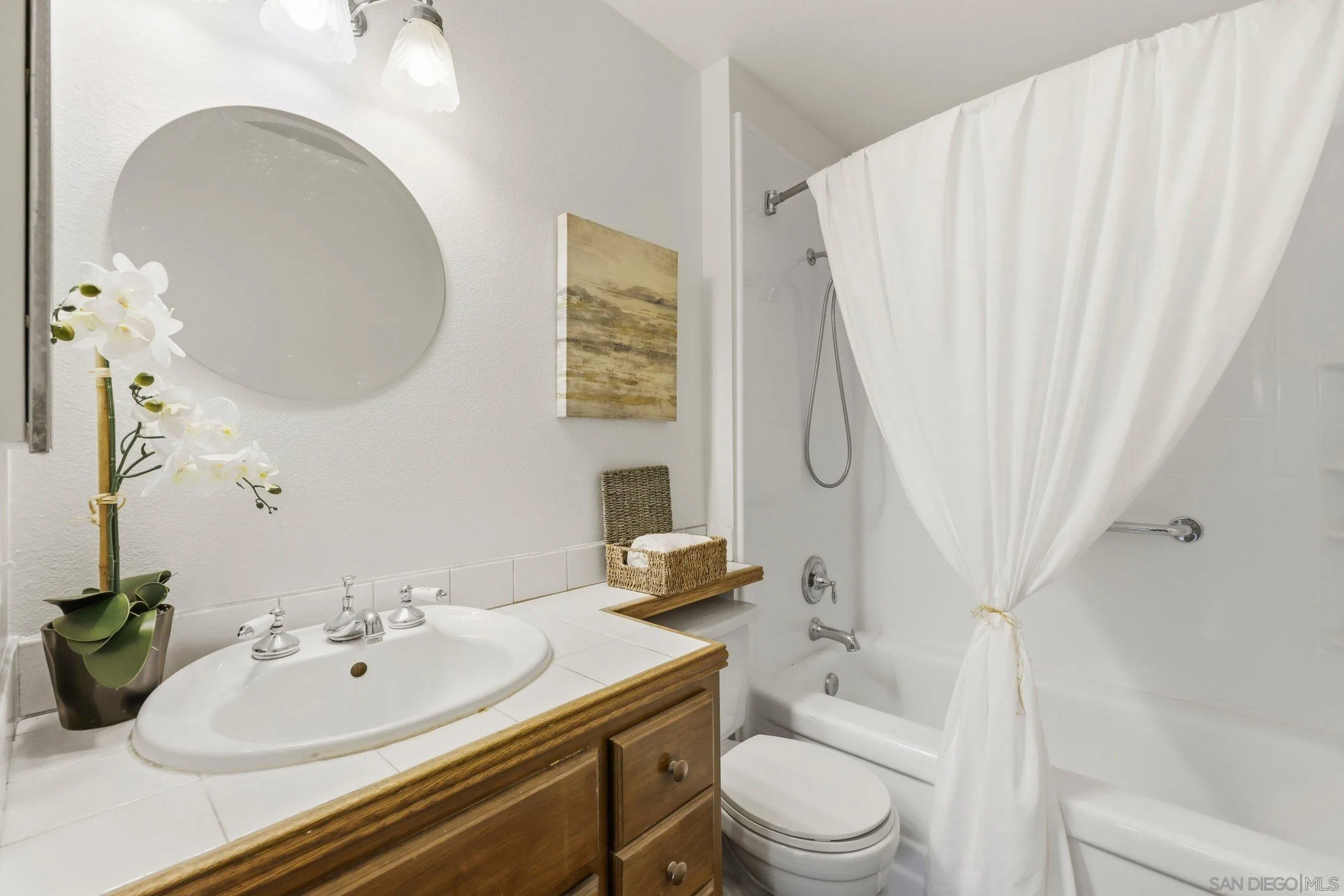 Photo #14: 260008368 Listing: Photo #14
