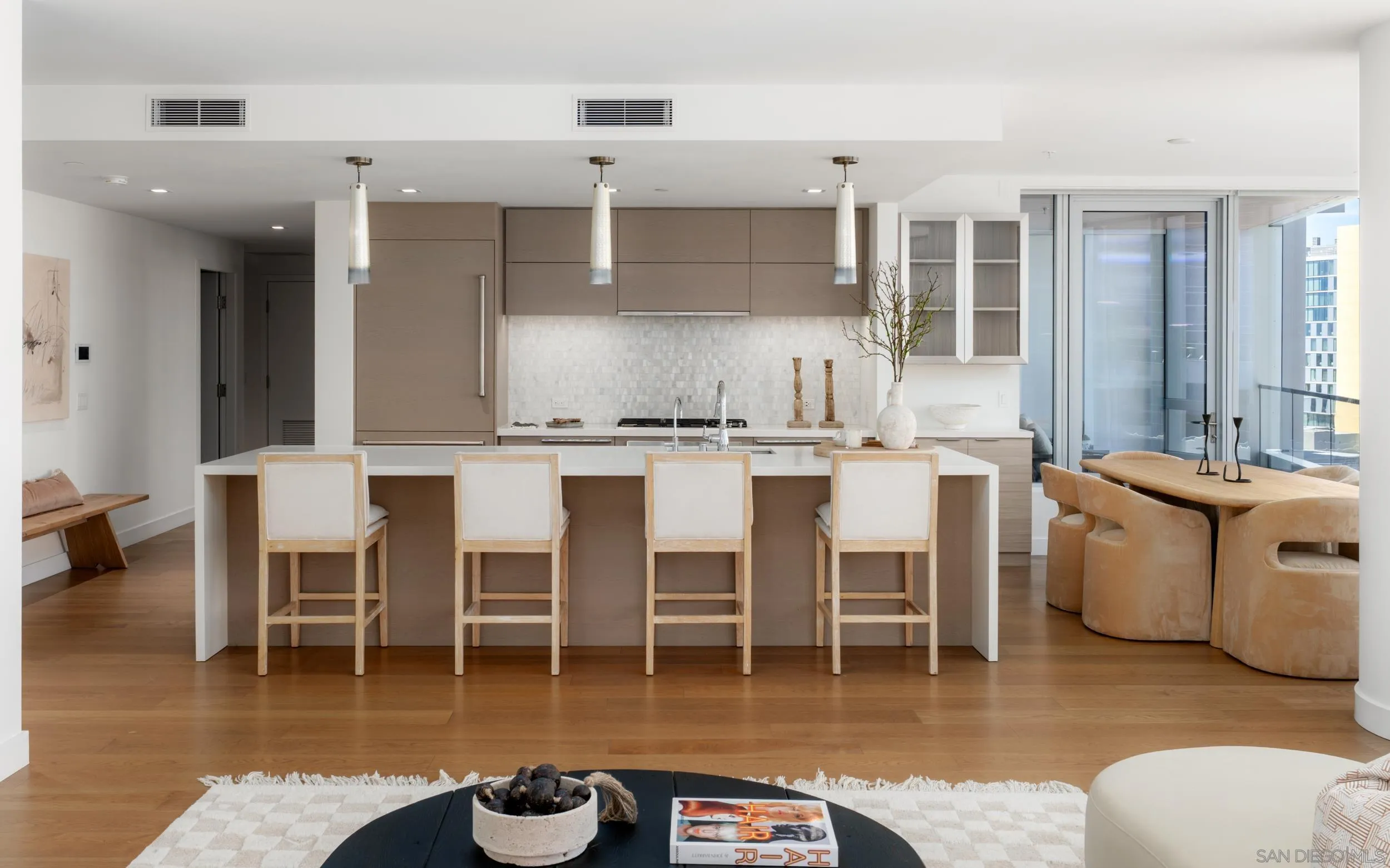 Photo #11: 260008369 Listing: Photo #11