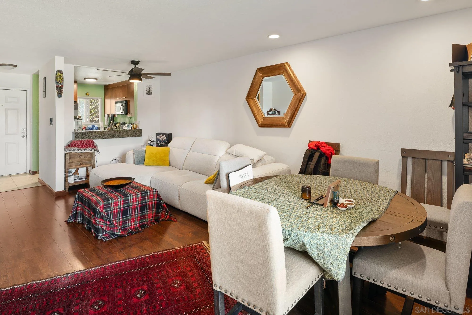 Photo #23: 260008370 Listing: Photo #23